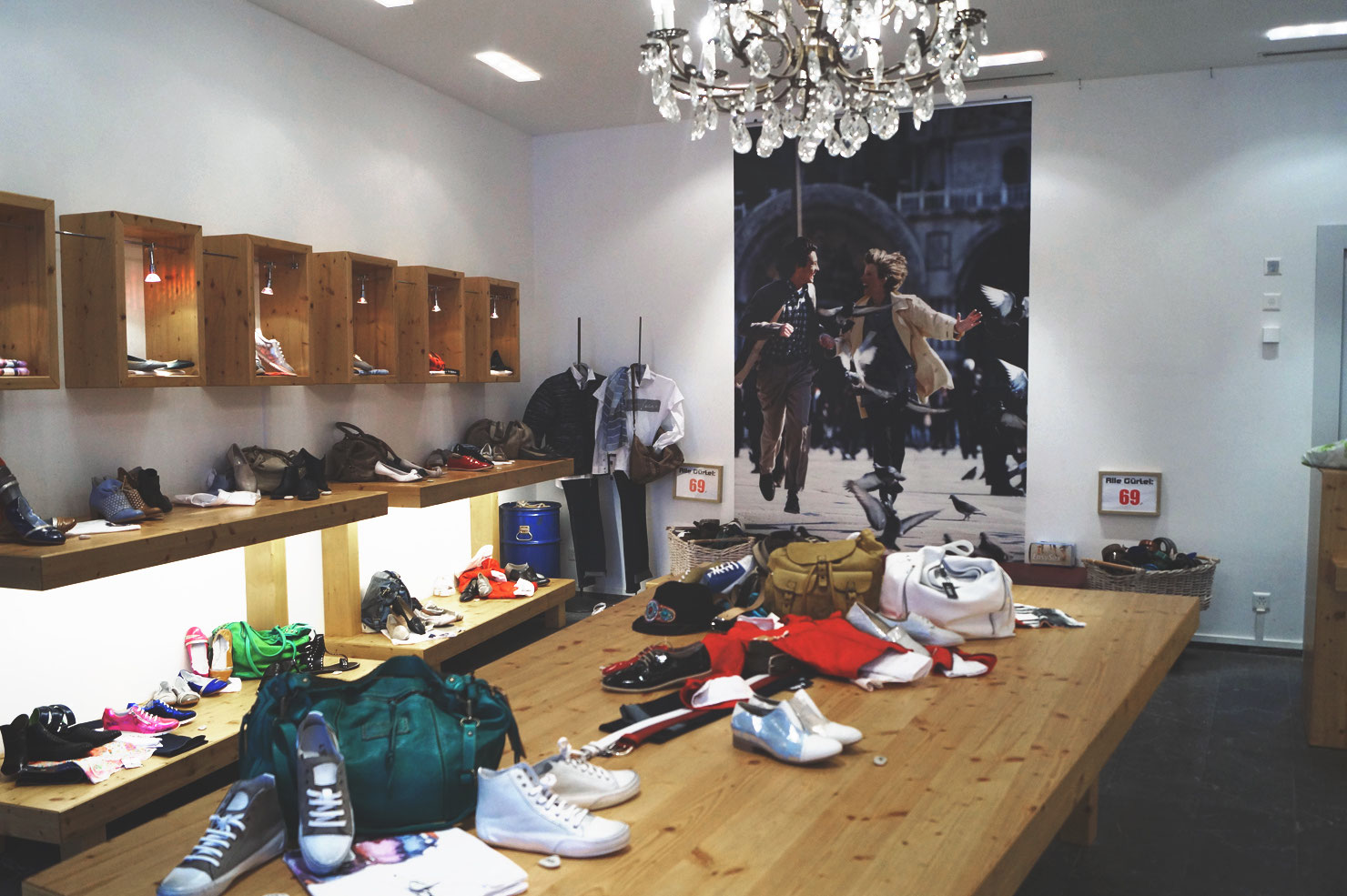 Wo kaufen? L'IDEA Schuhe Bern & Rapperswil