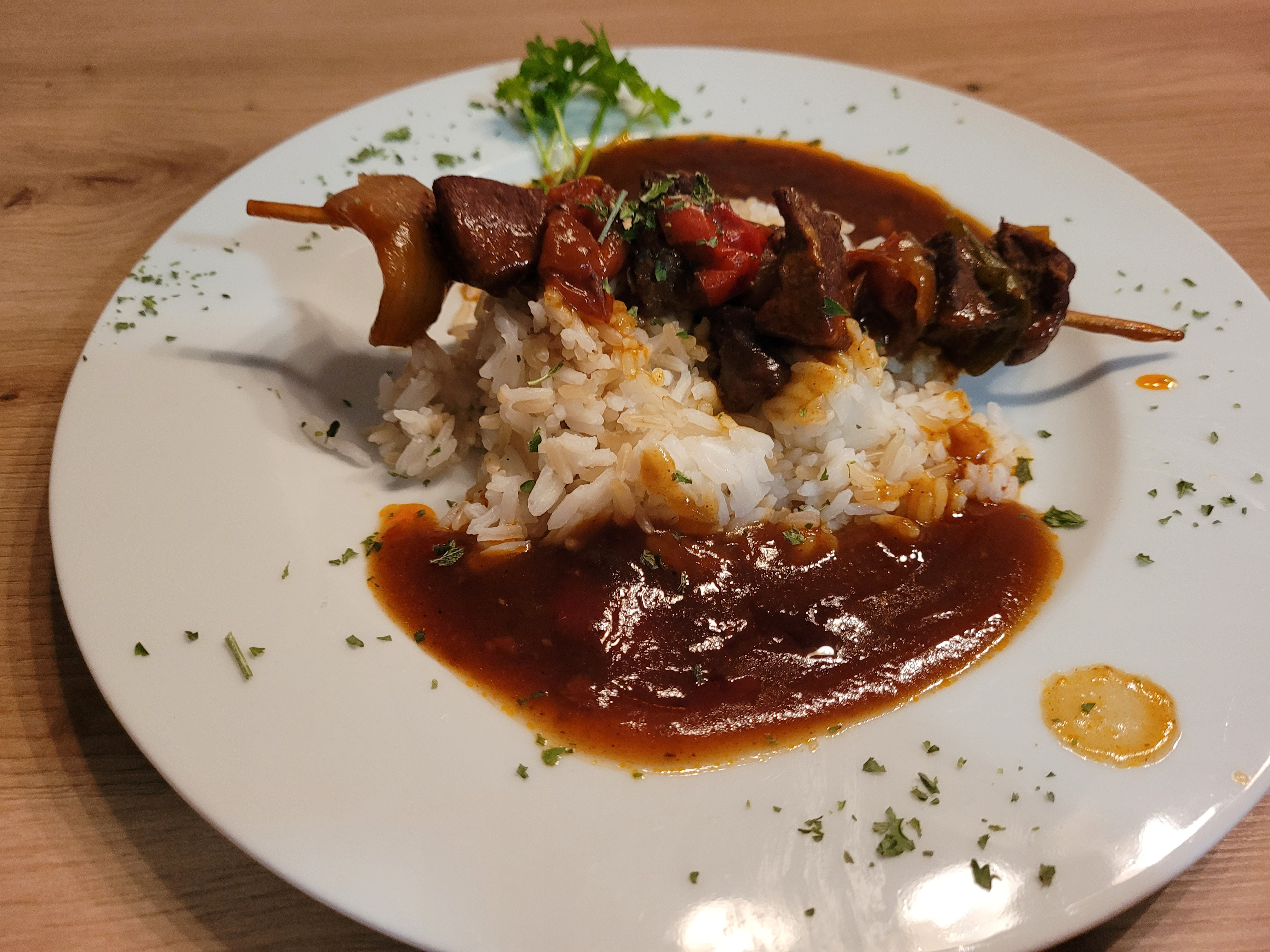 Gulasch - Gemüse- Spießchen - essen-und-geniessen-bynicoles Webseite!