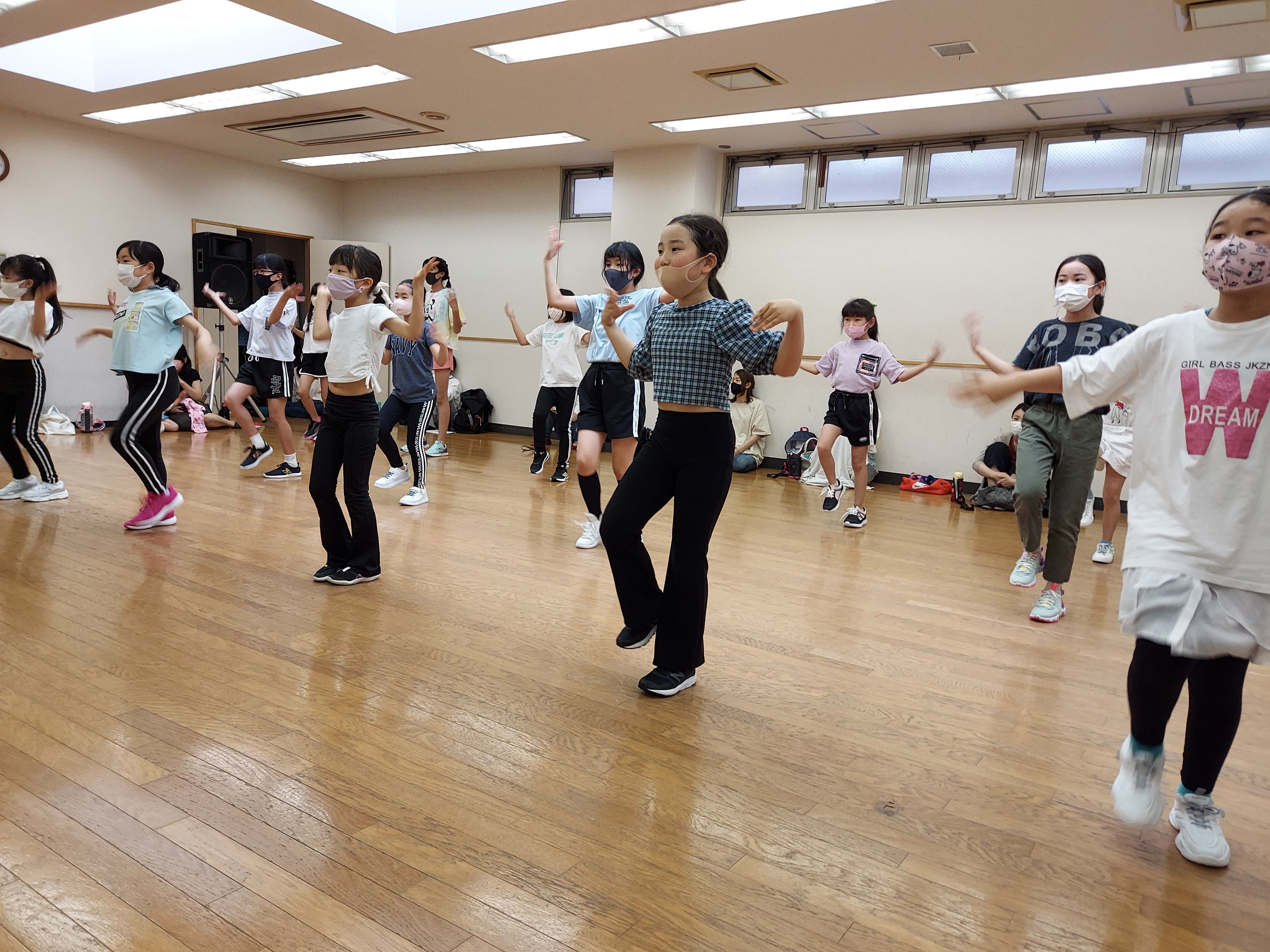 4000x3000.pimpandhost.IMG m アリオ西新井校 - EVERYBODYダンスクラブ（エブリバディダンスクラブ）