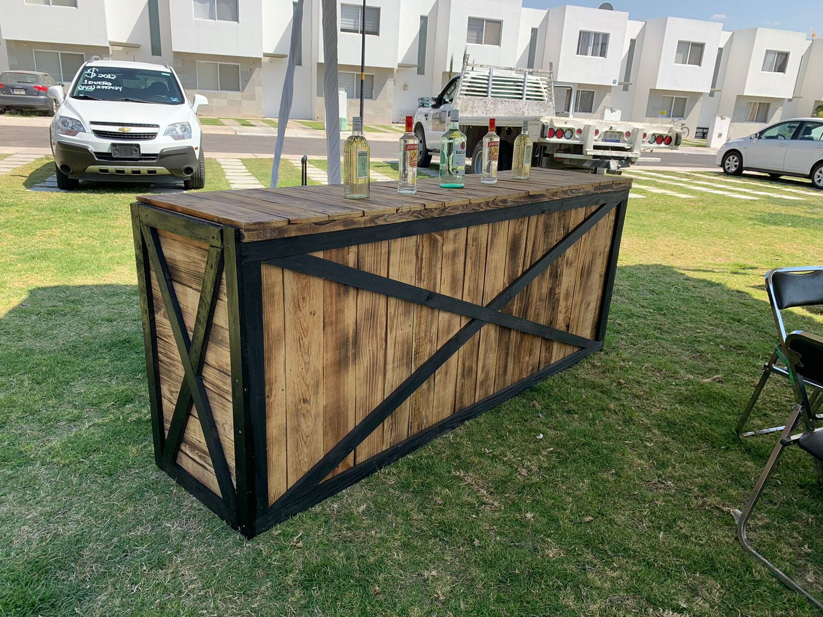 Renta De Barras Para Eventos En Querétaro. Renta De Rockolas Querétaro