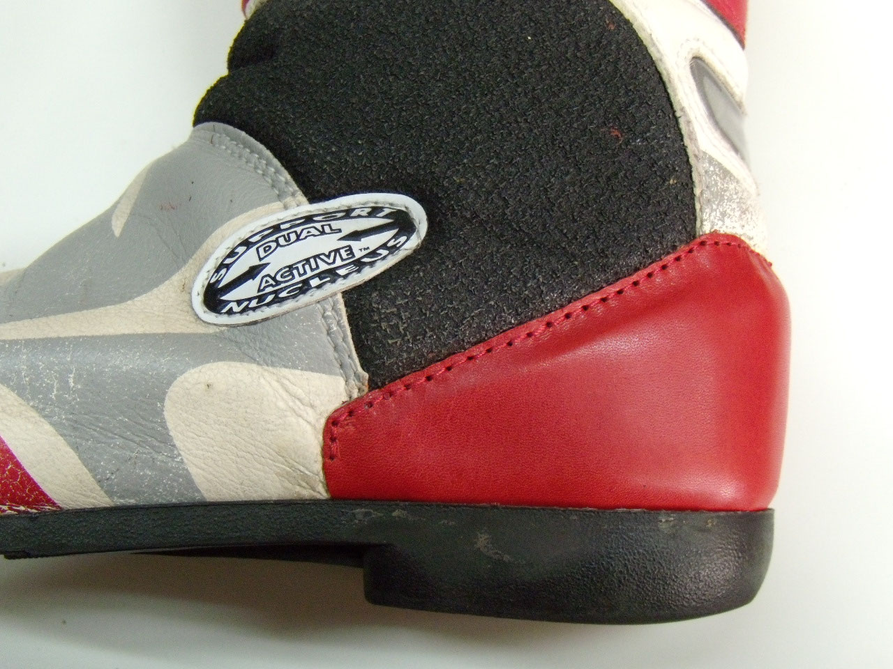 ロードブーツ修理 - ケンズリペアサービス