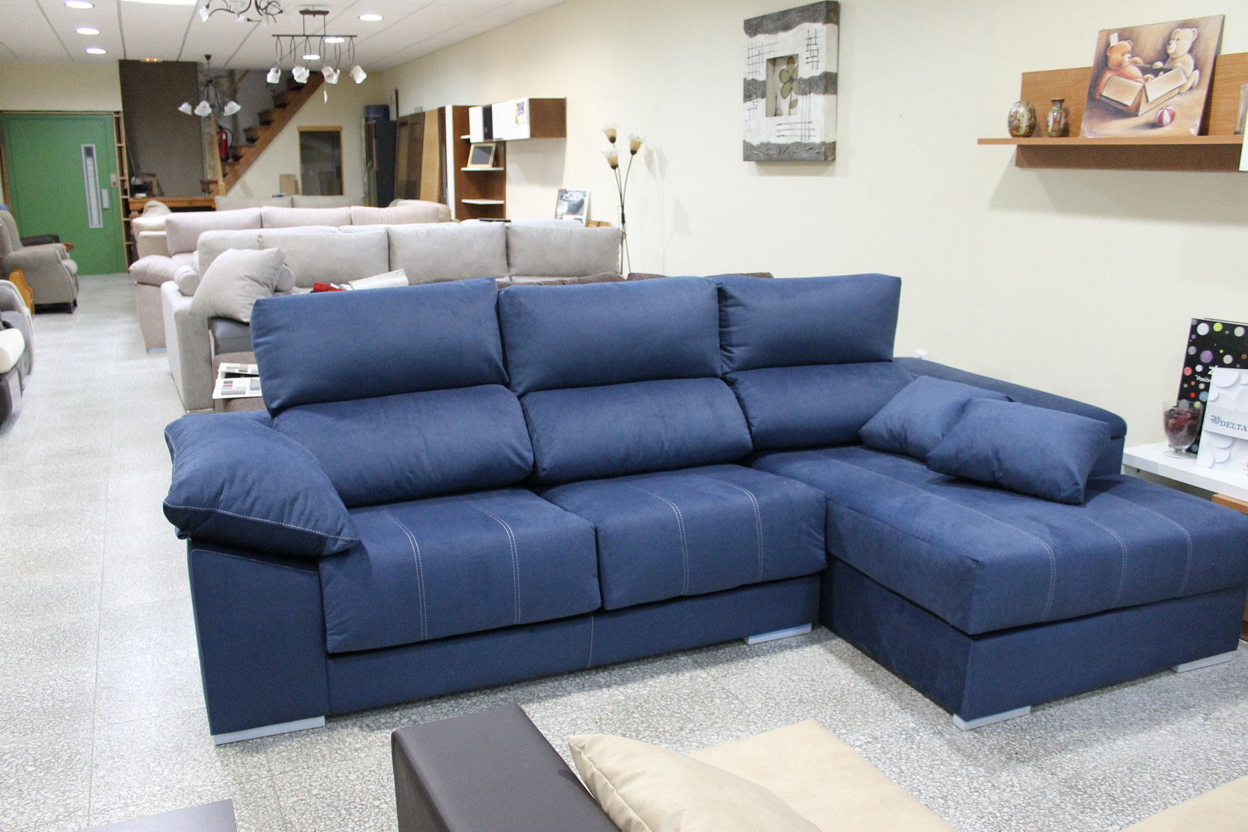 SOFA CHAISELONGE ATLANTA Gran surtido en salones, colchones, cheslong