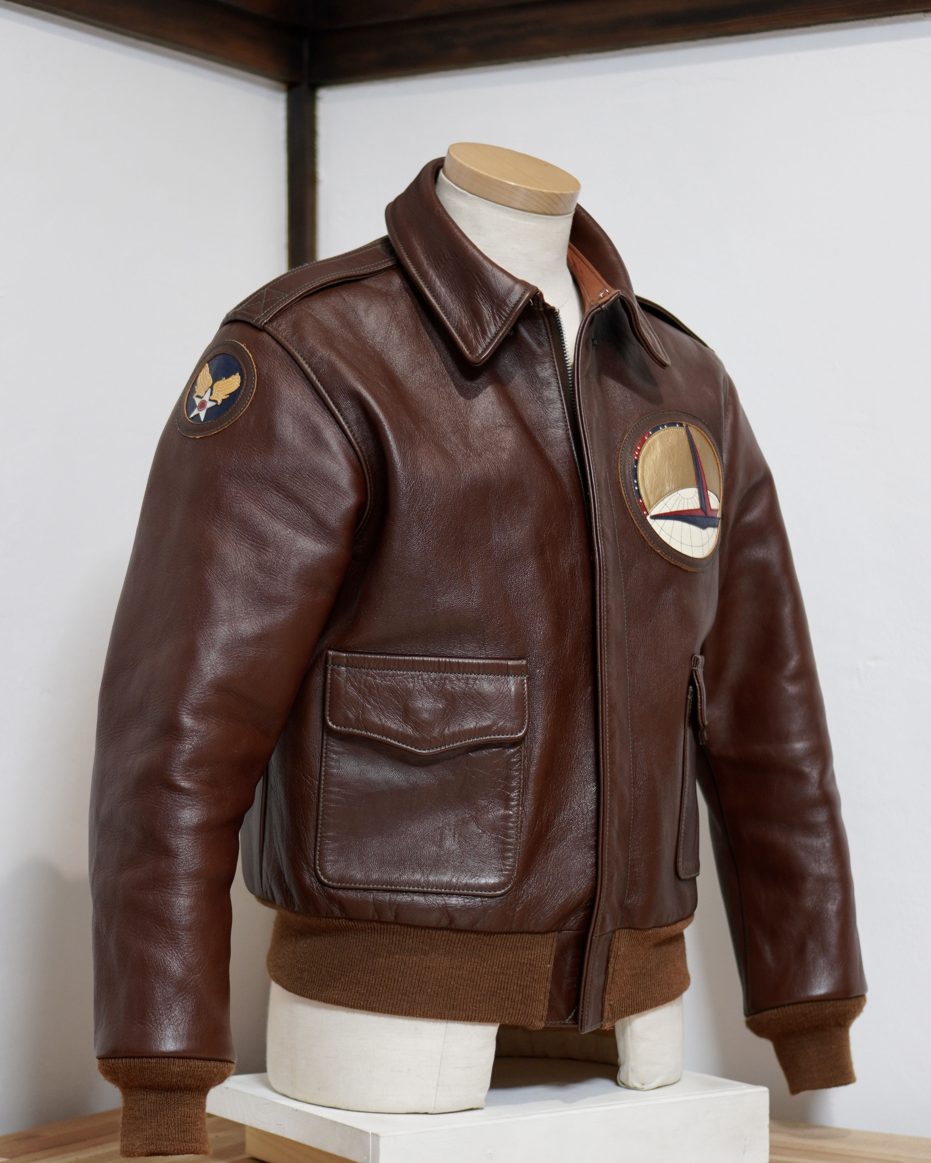 新品未使用　ウールビーバー SUPER120's ラウンジチェスターコート 新品未使用ウールビーバー SUPER120's ラウンジチェスターコート