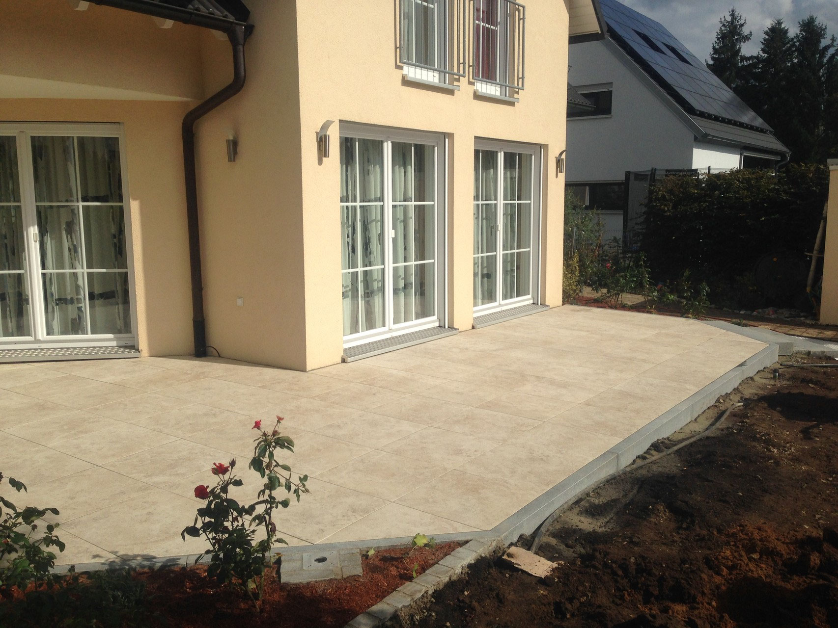 Steinterrassen - GartenXclusiv