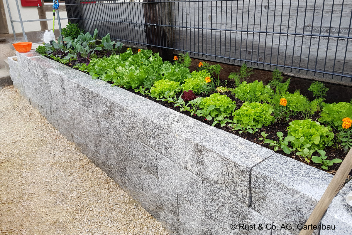 Nutzgarten / Hochbeet - Rust & Co. AG, Gartenbau Feldbrunnen