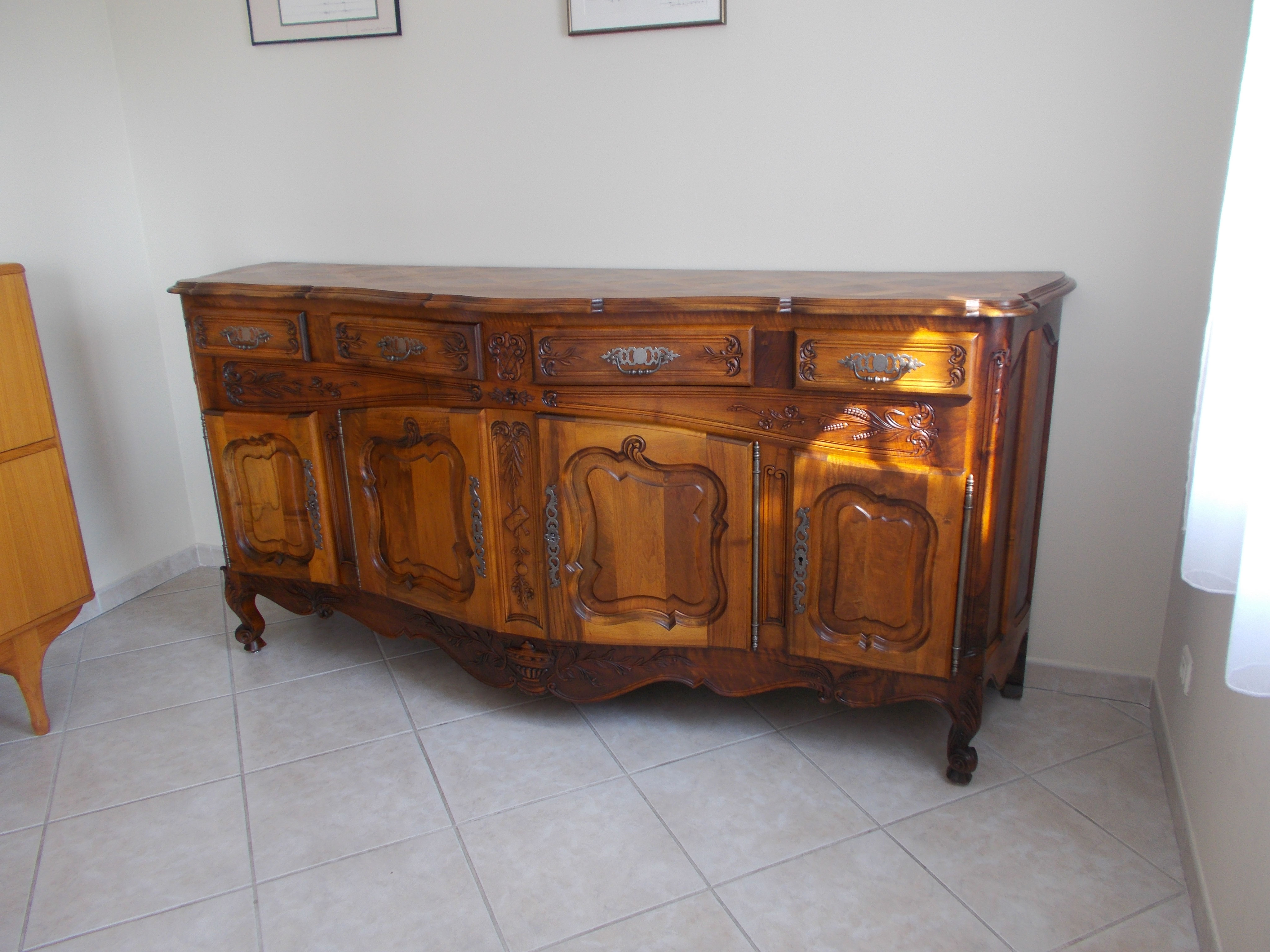 Restauration Buffets, Armoires en Bois Au poirier Noirci Hyères Var