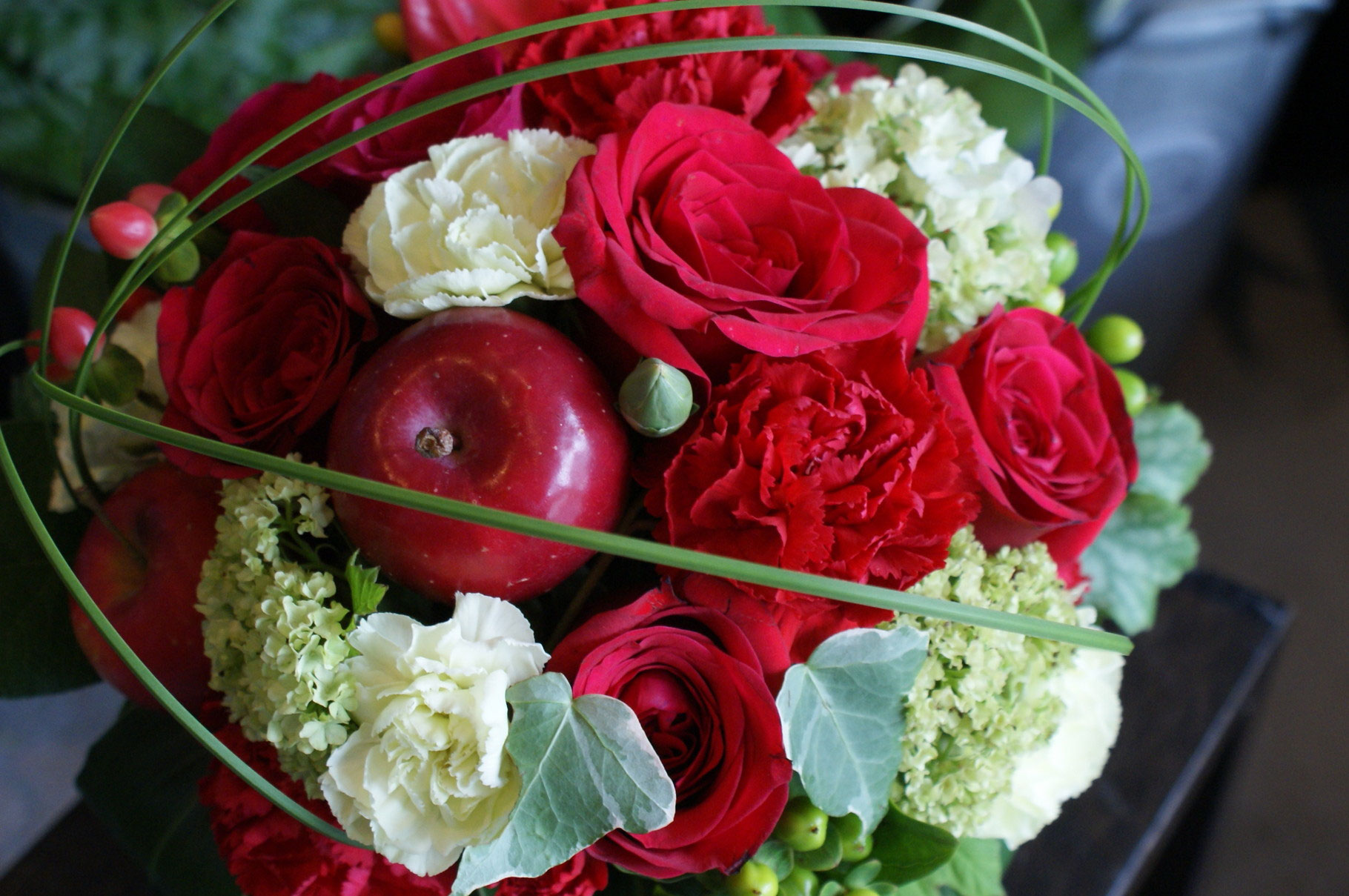 フラワーアレンジメント（ラウンド型）の実績紹介 - 高田馬場・九段下