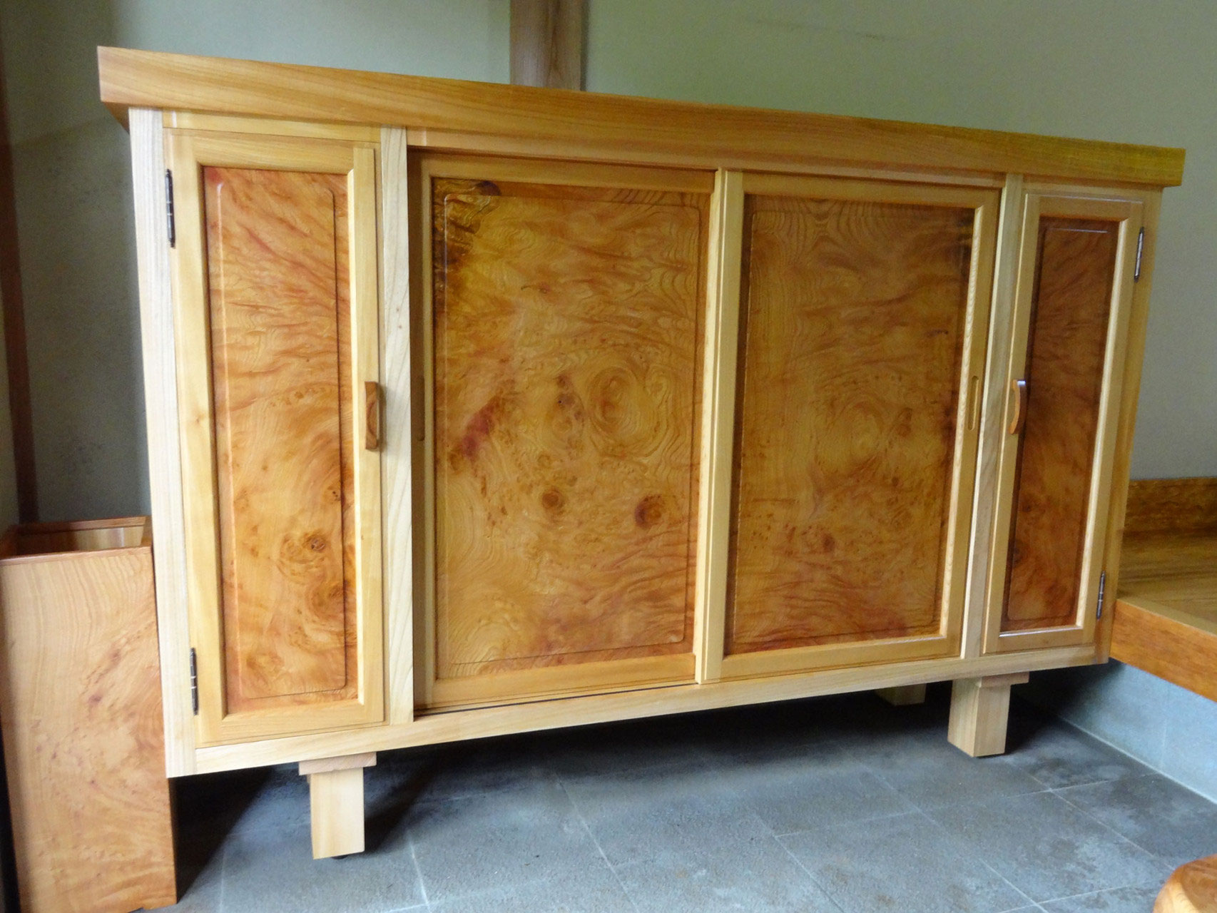 とく様オーダー品製作　味わい深い大工さんの工具箱　けやき無垢材　レトロ とく様オーダー品製作 味わい深い大工さんの工具箱 けやき無垢材