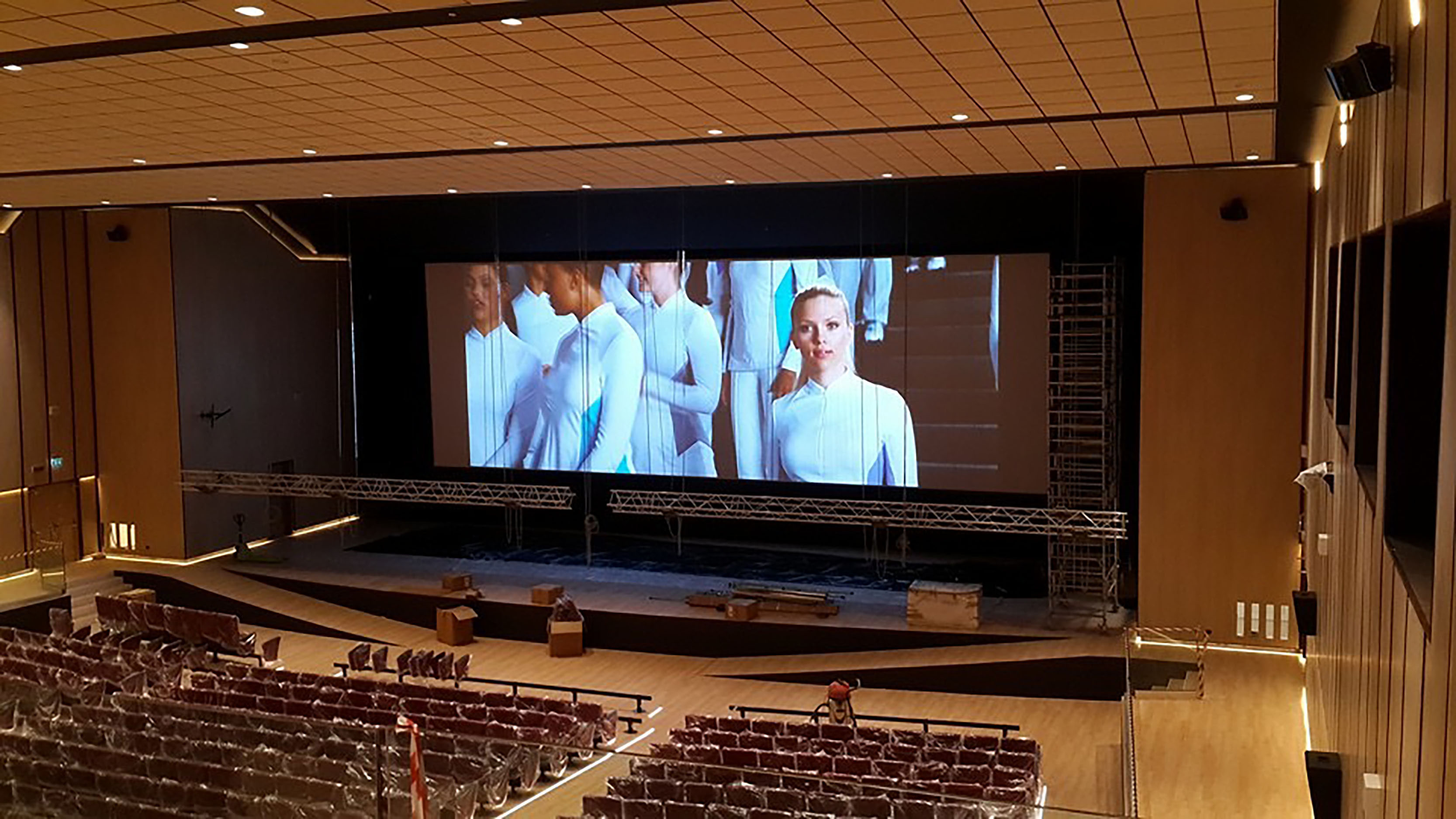 O.P.M.C. Auditorium Benvenuti su RYD Studio Rella Yacht & Interior