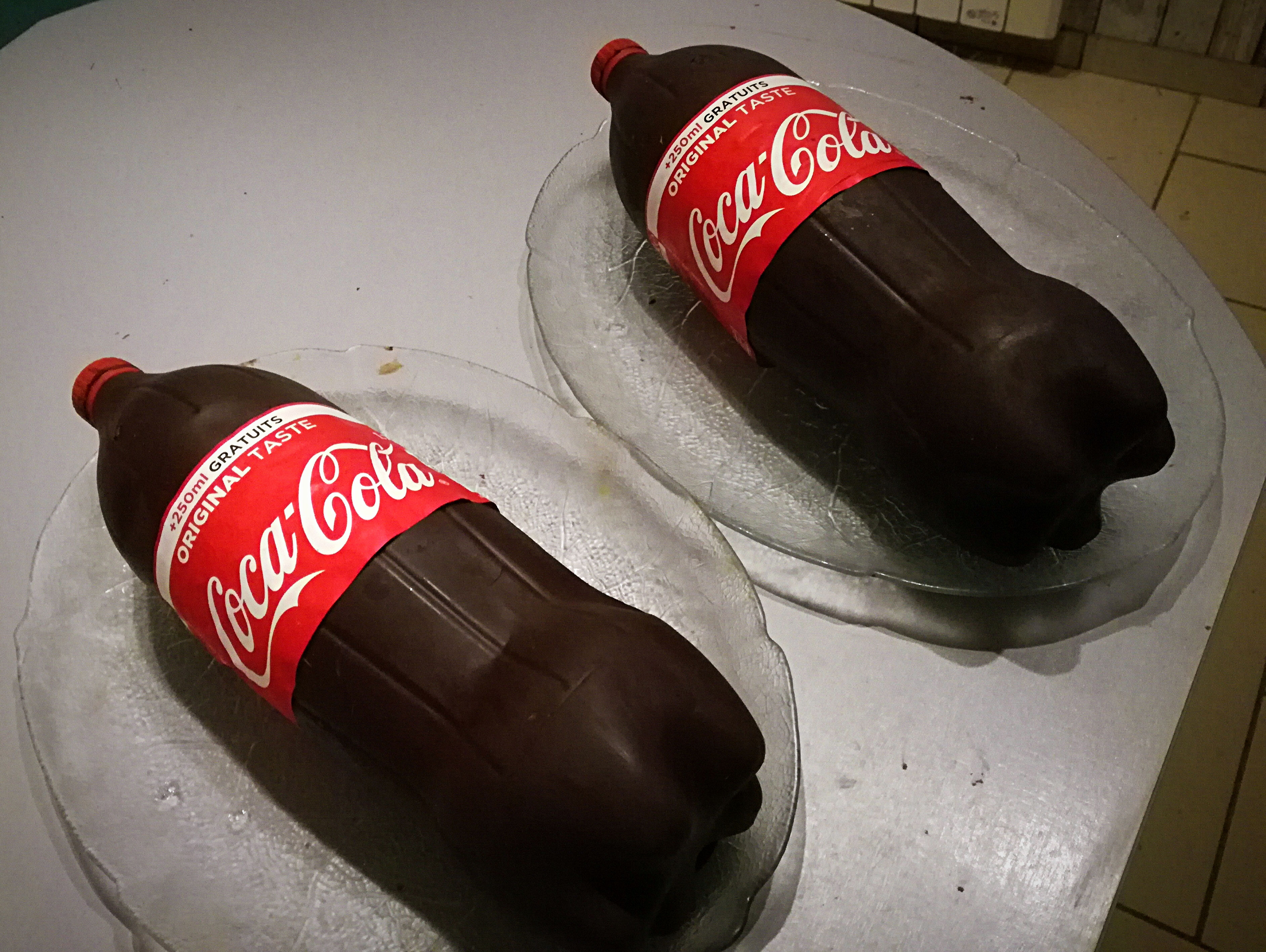 Gateau Bouteille De Coca Cola Site De Elogato Gateau Bouteille De Coca Cola Site De Elogato