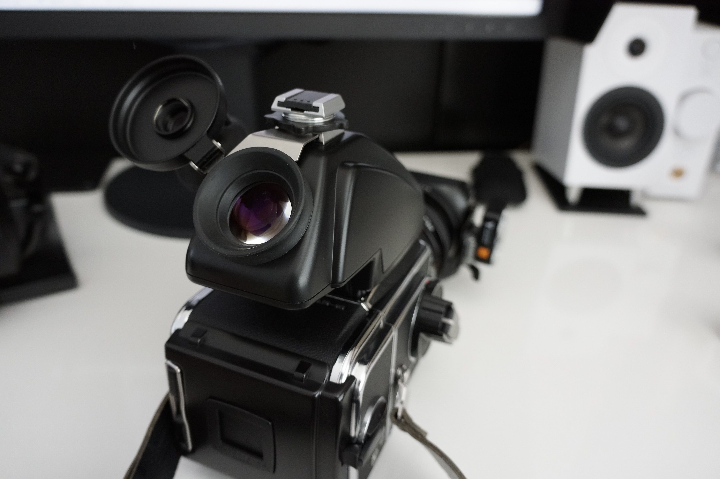 View Magnifier (42462) - Hasselblad Moments