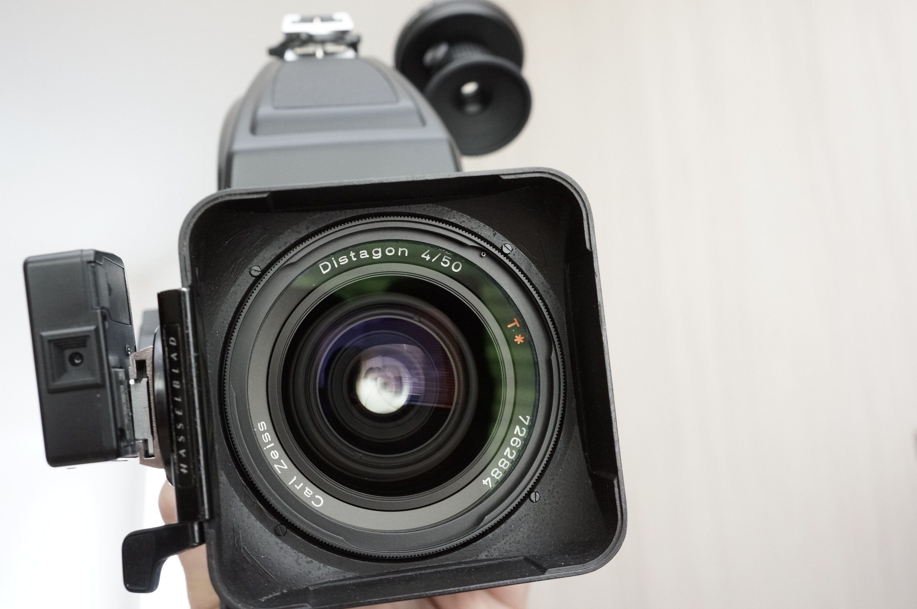 フィルムカメラ HASSELBLAD Distagon CF 50mm F4 FLE HASSELBLAD 新品級｜ Hasselblad Distagon CF 50mm F4 FLE