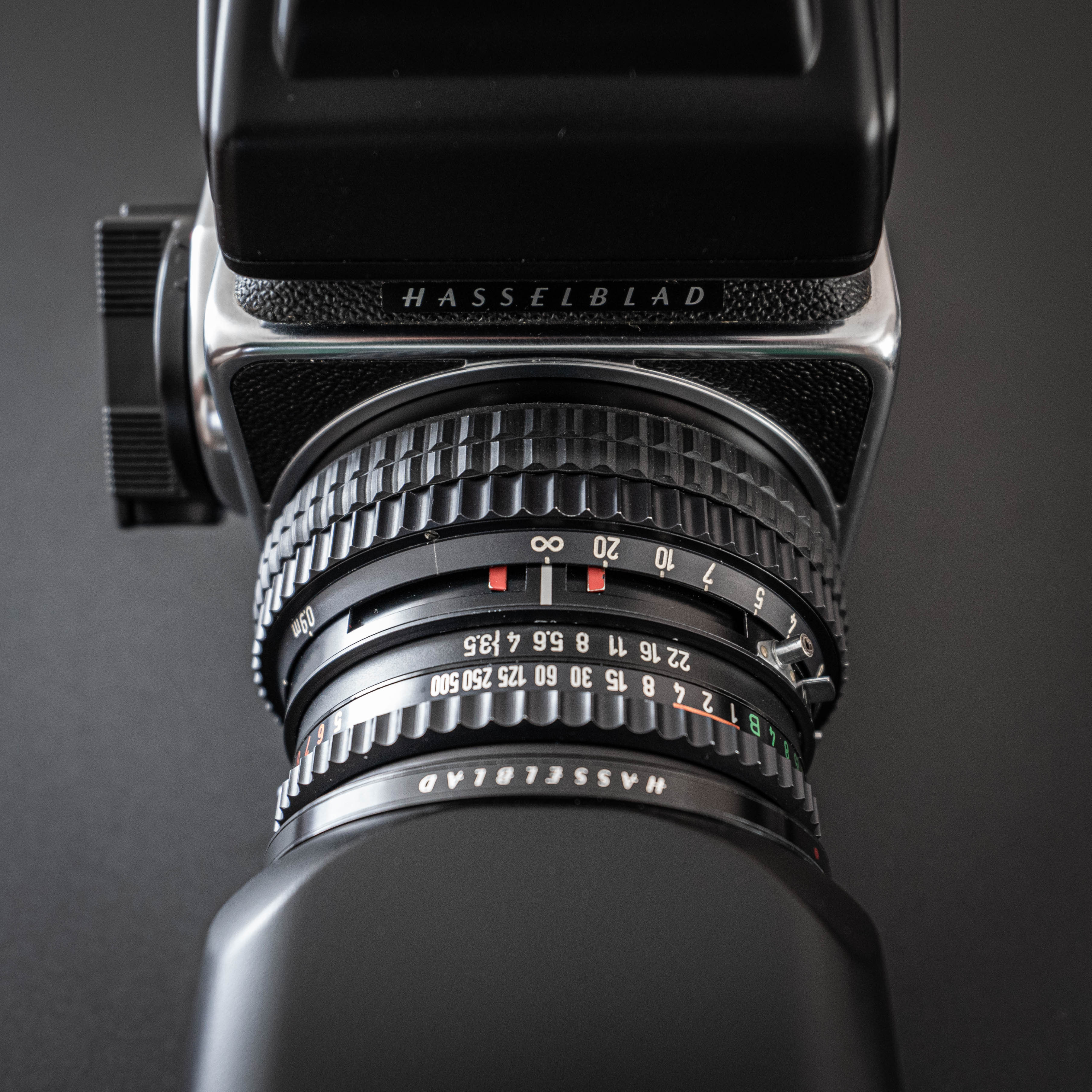 ZEISS C Planar 100mm f/3.5 T* (20125) - Hasselblad Moments