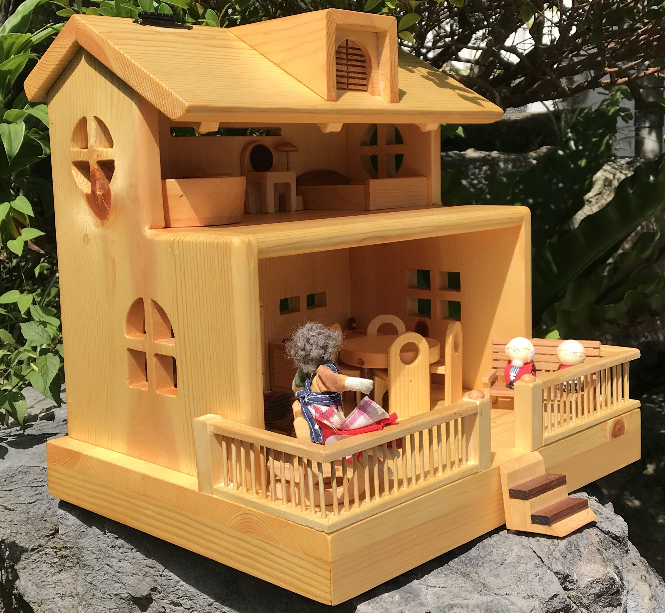 キッチン付き ドールハウス 木製玩具 グリム社 キッチン付き ドール キッチン付き ドールハウス 木製玩具 グリム社 キッチン付き ドール