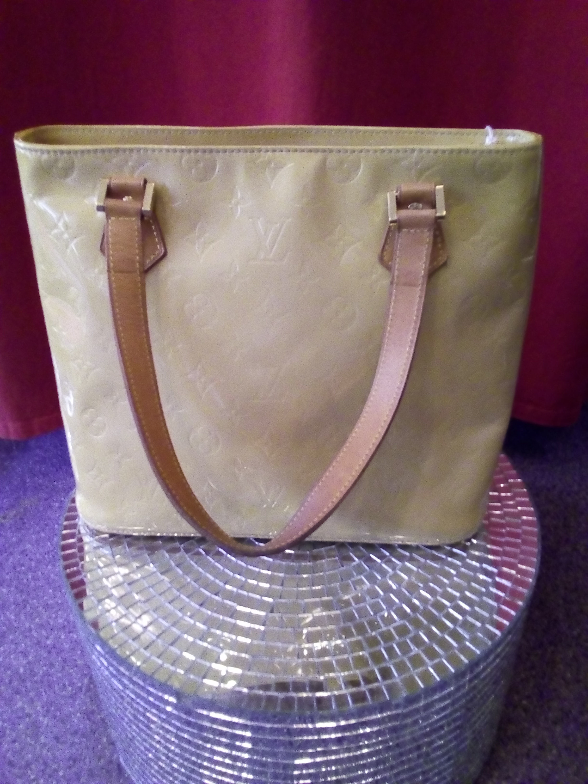 (c) Firstclass-secondhand.at