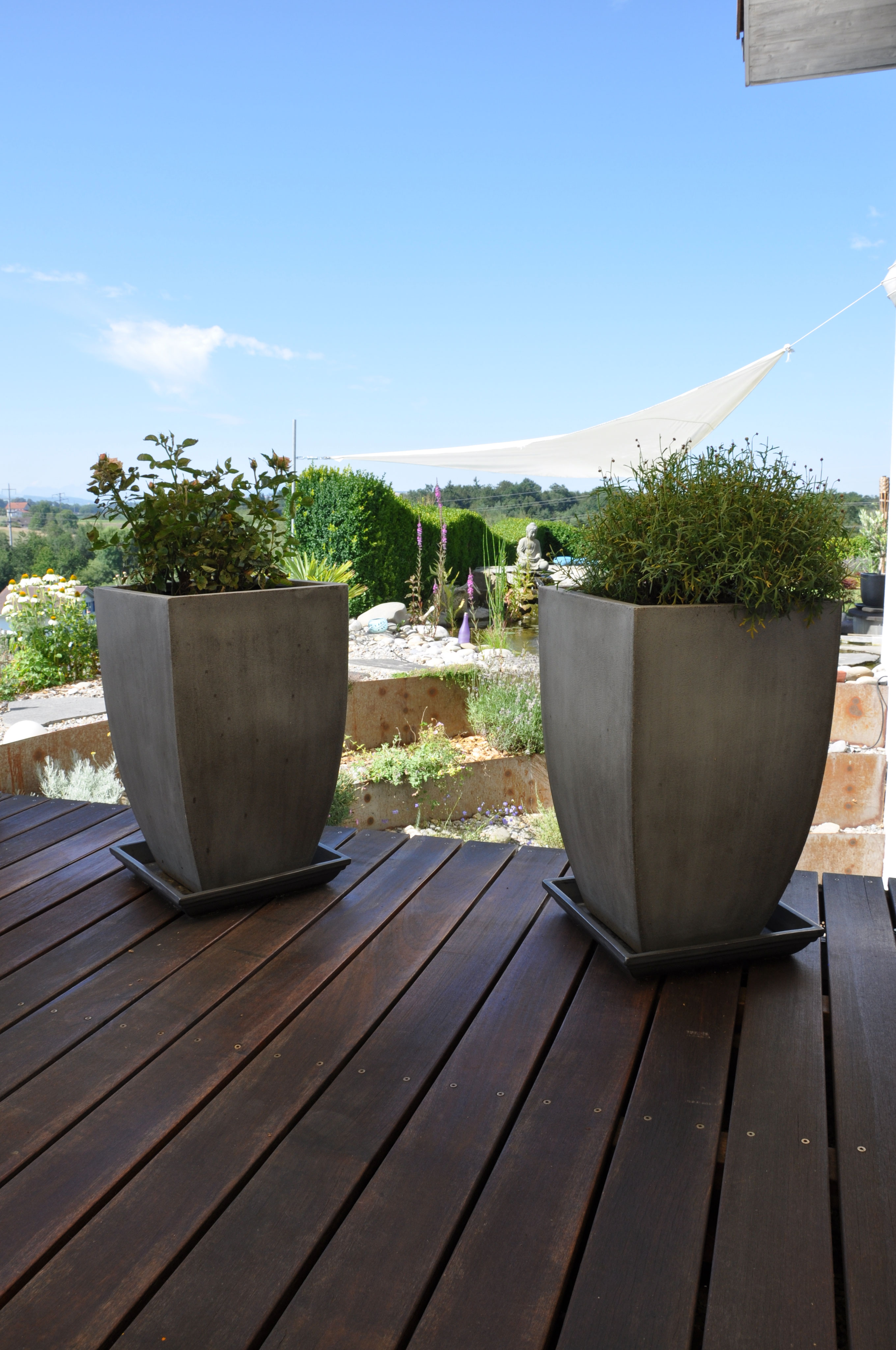 Terrassendielen für Ihr Wohnzimmer im Freien - mehr als nur holzböden