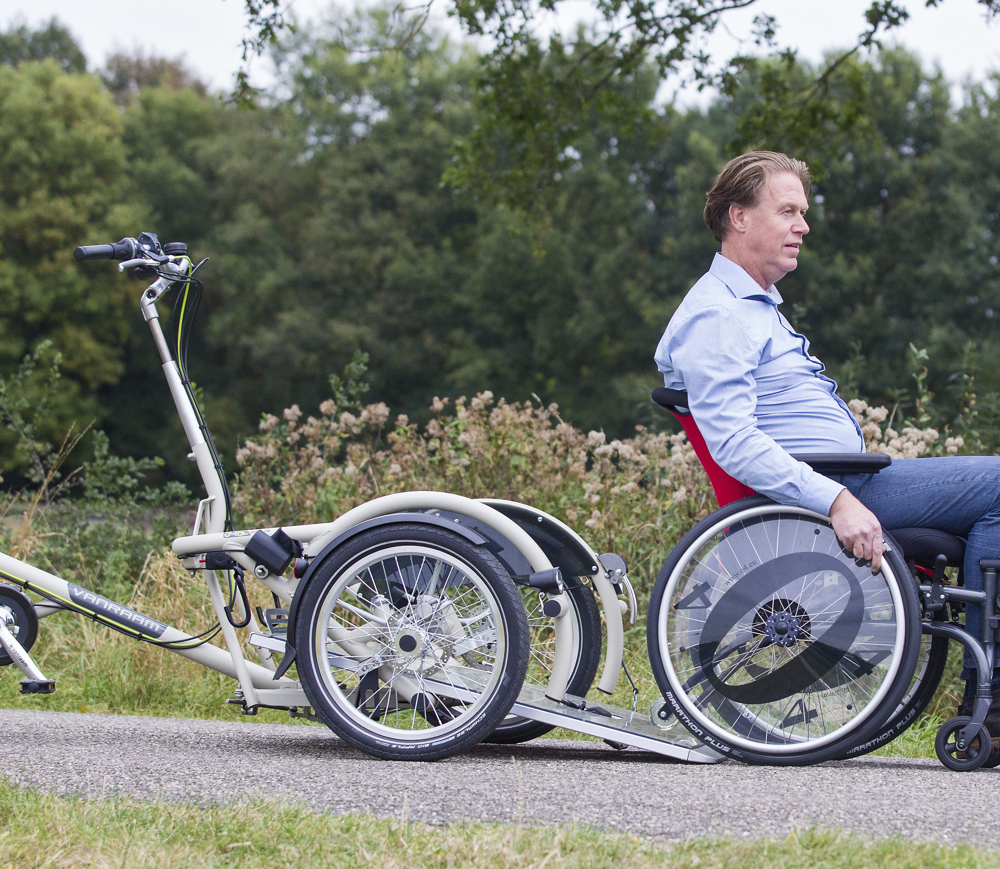 Van Raam Velo Plus Dreirad Zentrum Rollfiets (mit Bildern) | Dreirad, Fahrrad, Rollstuhl