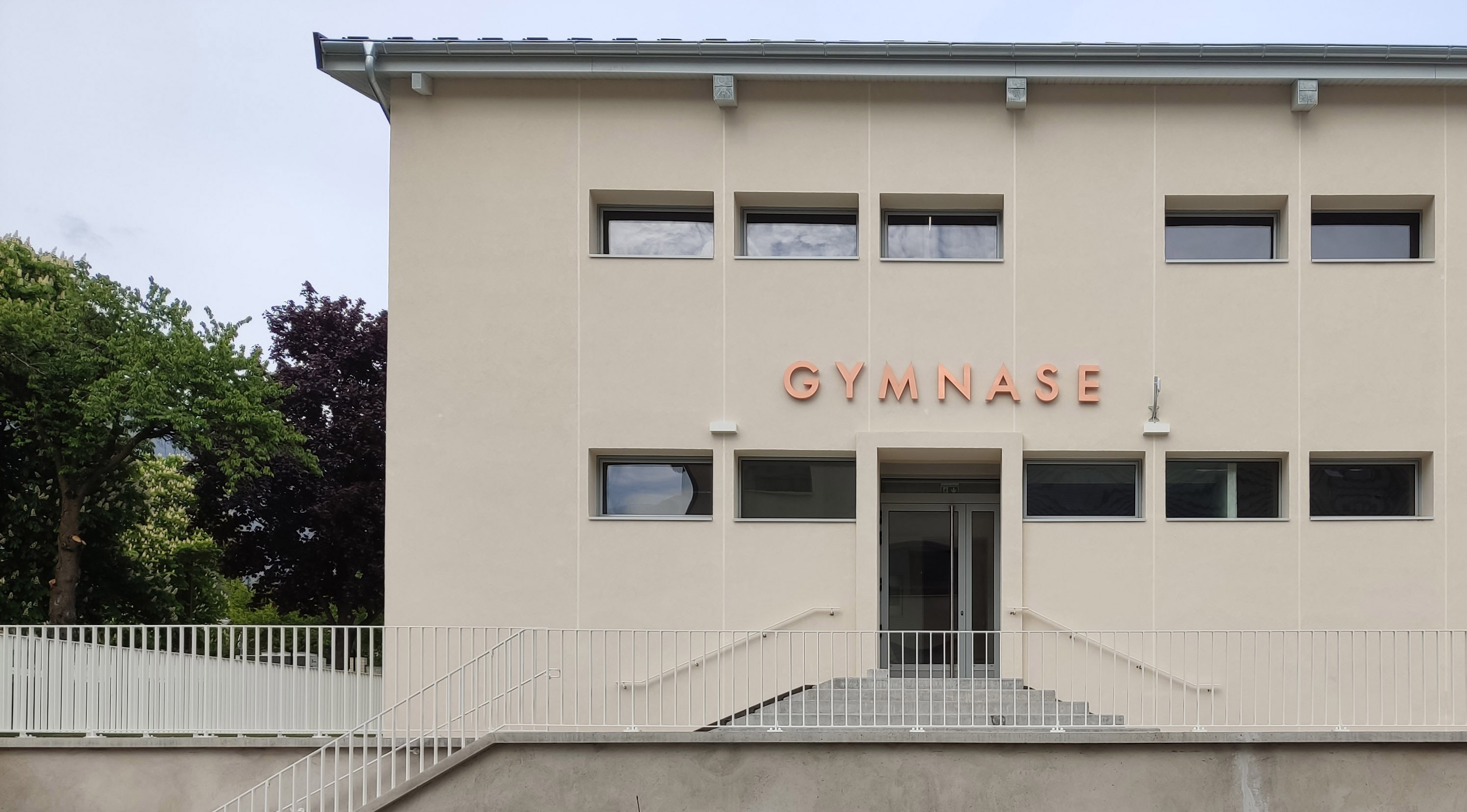 RENOVATION THERMIQUE ET MISE AUX NORMES PMR DU PETIT GYMNASE Site de