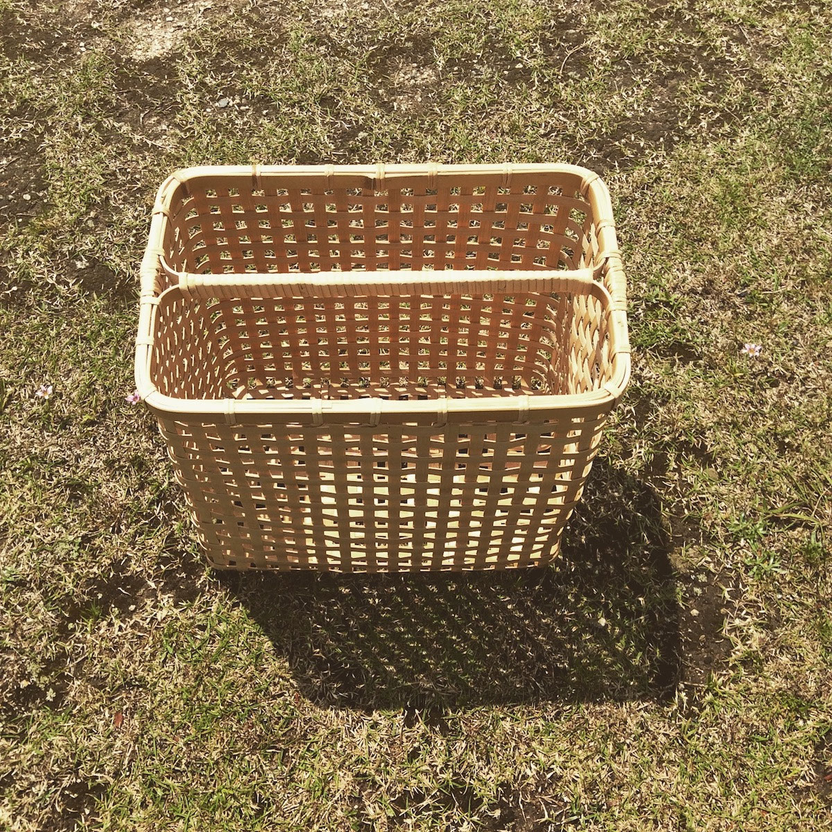 艷麗黒漆】桜竹工芸マガジンラック 艷麗黒漆】桜竹工芸マガジンラック