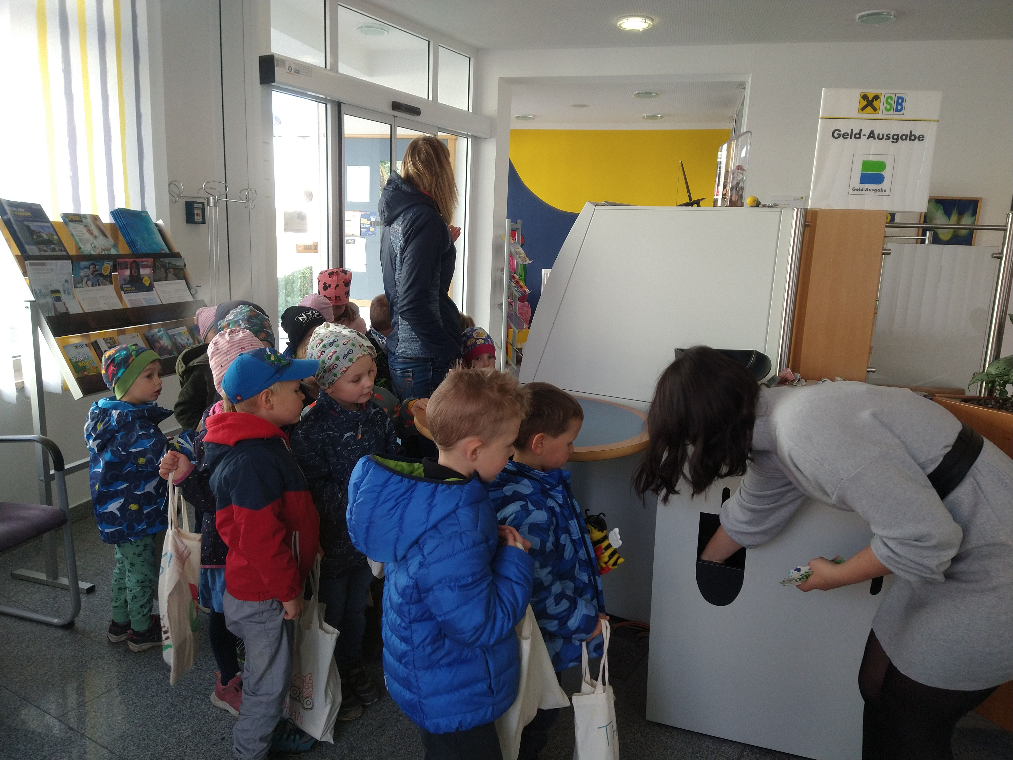 Weltspartag - Pfarrcaritas Kindergarten Liebenau