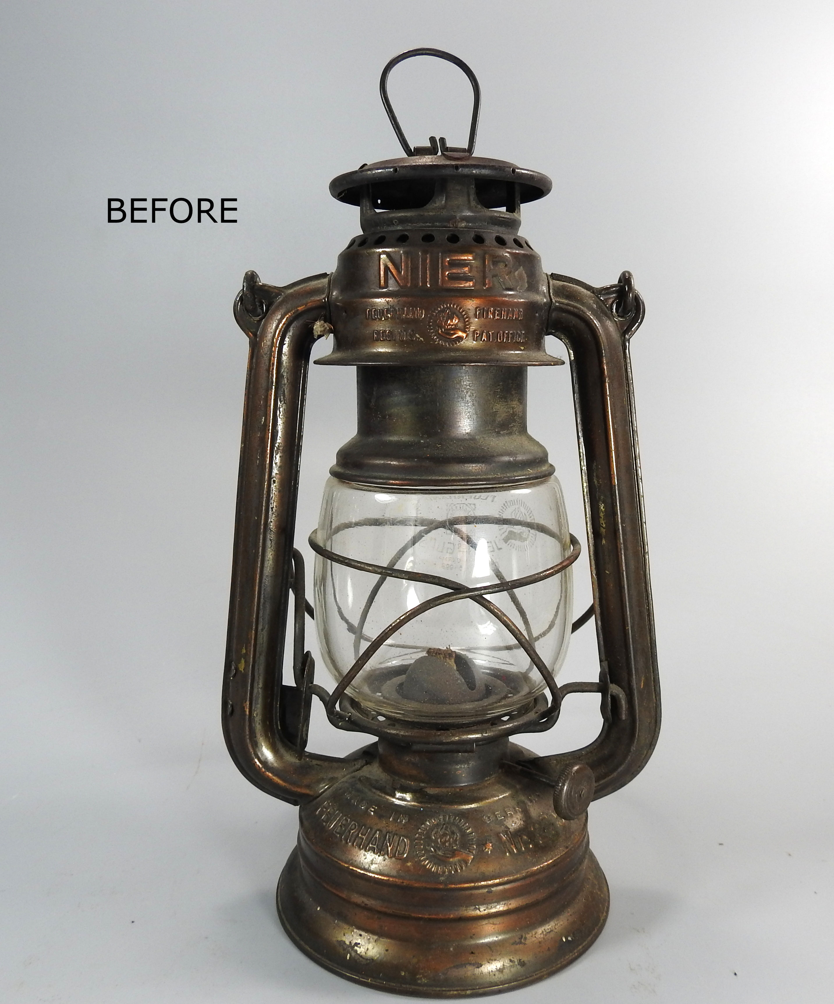 Feuerhand Nr. 275 - 1930's copper plated Kerosene Lantern. Design