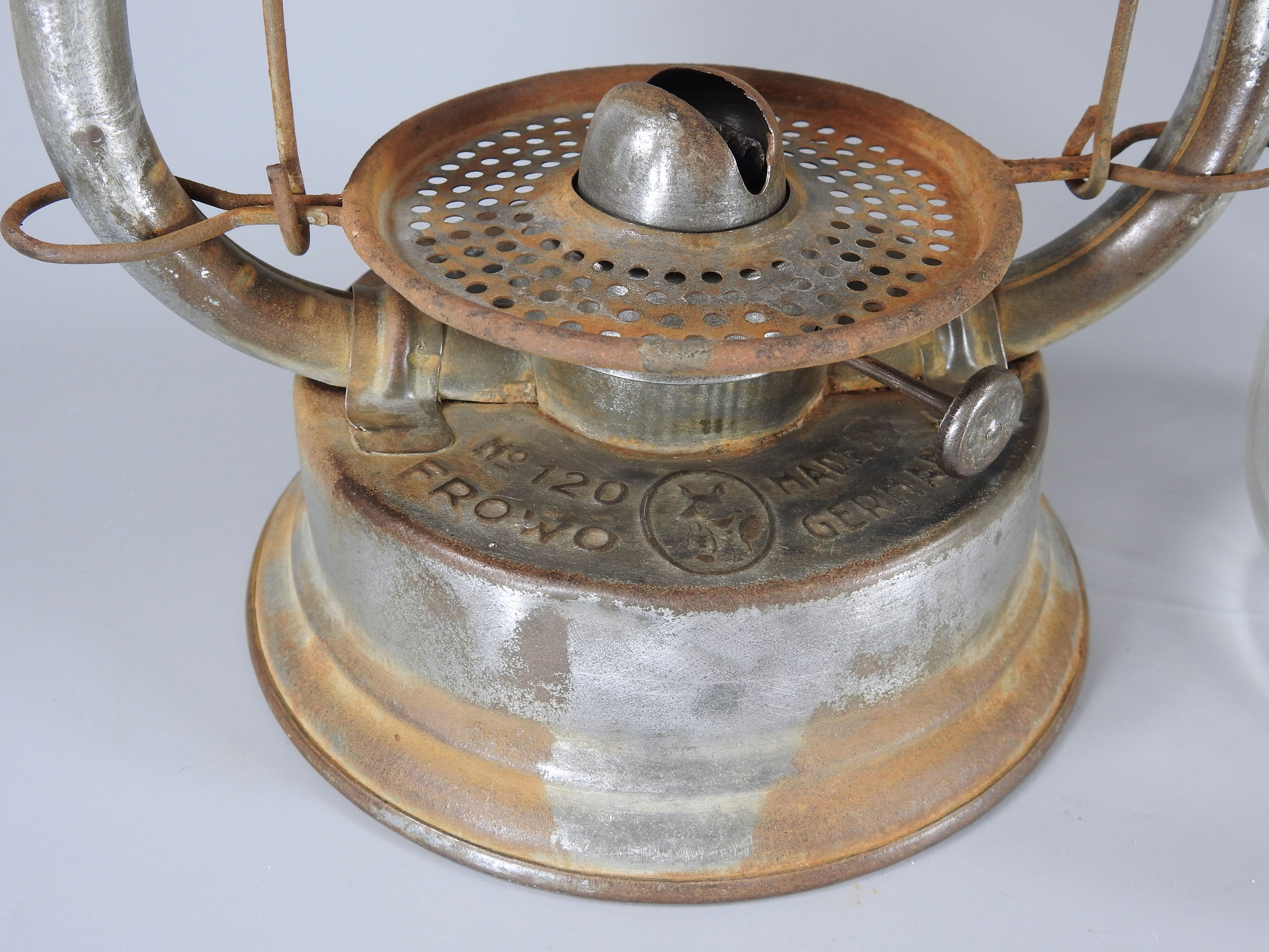 Fröhlich and Wolter - FROWO Nr. 120 - The Loveland Lantern Collection