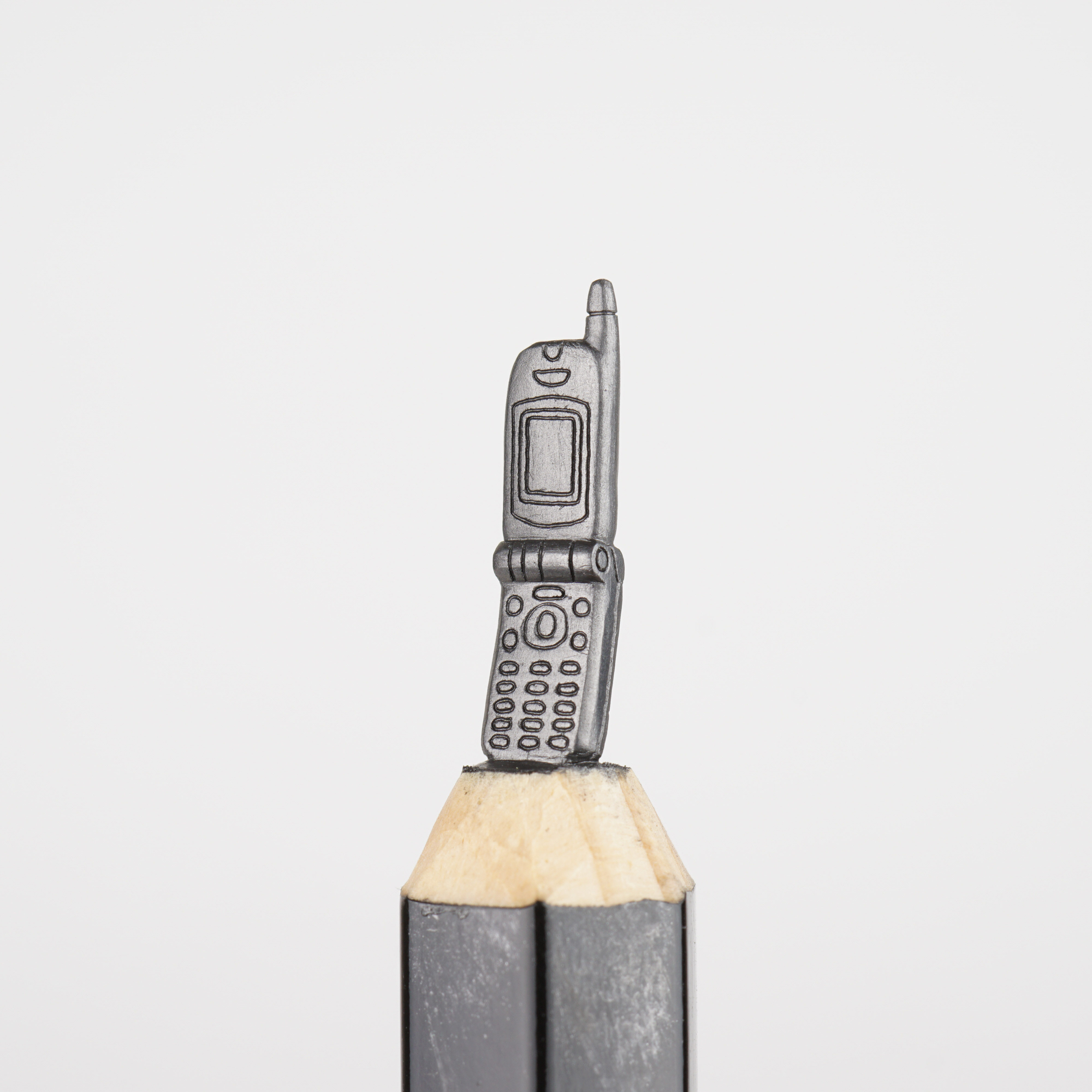 ホーム - 鉛筆彫刻人シロイ オフィシャルホームページ