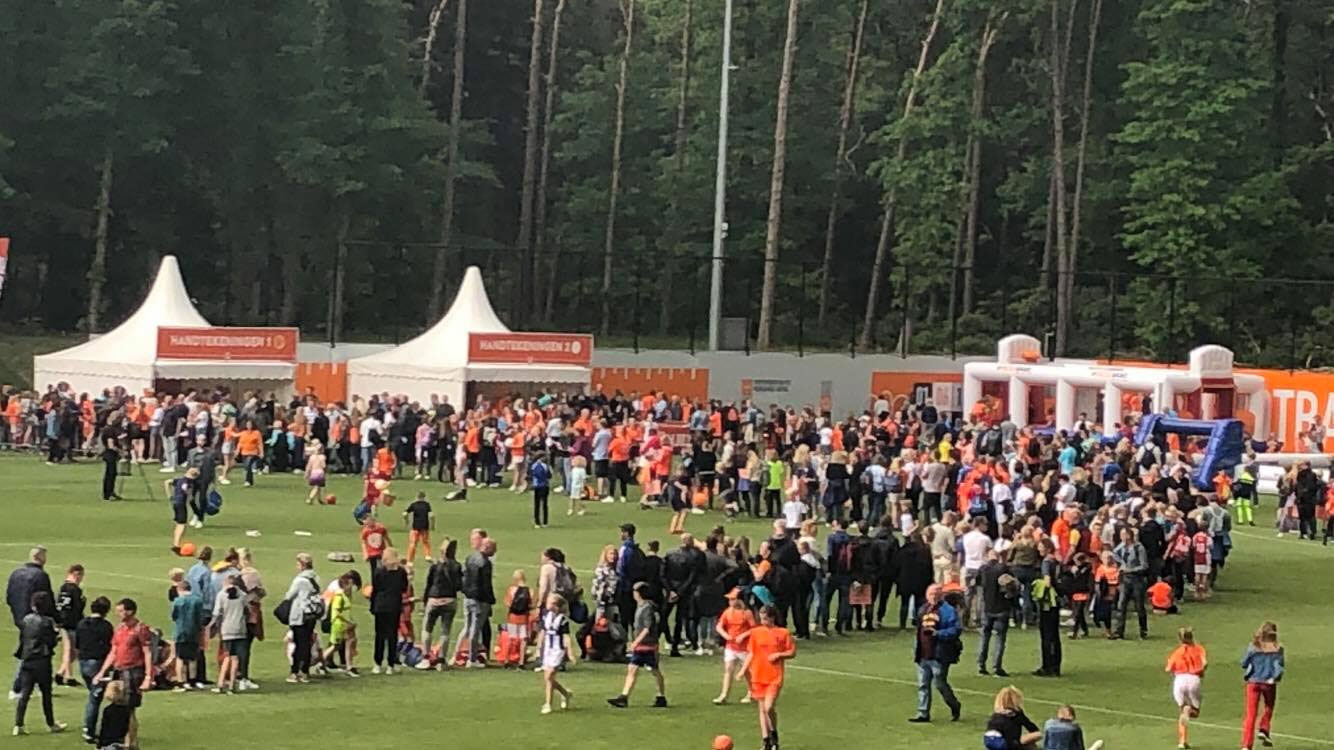 een meisjesdroom komt uit de website van vrouwenvoetbalfans