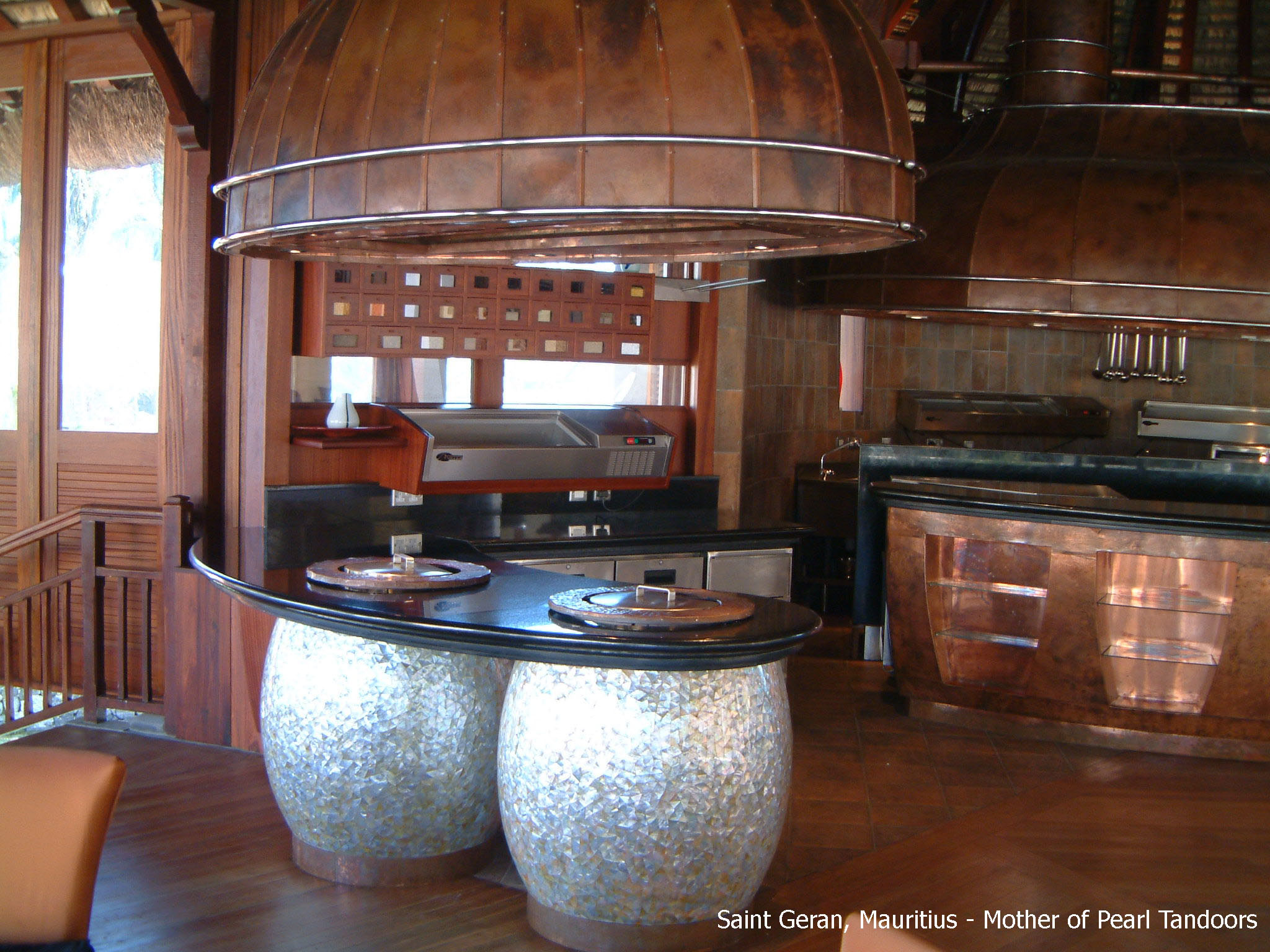 Beech Tandoor Öfen - Outdoormöbel Gastronomie