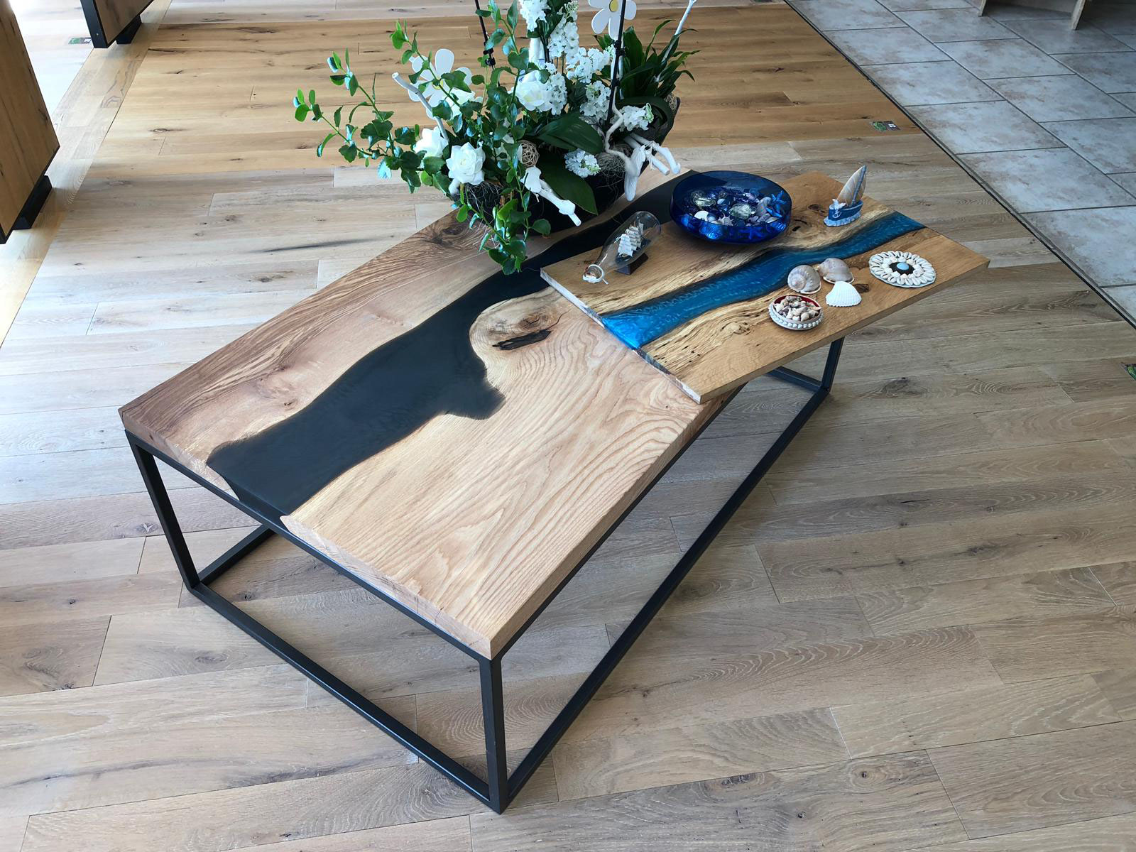 Tische aus Massivholz (auch mit Epoxidharz!) - Eifel-Ardennen Parkett