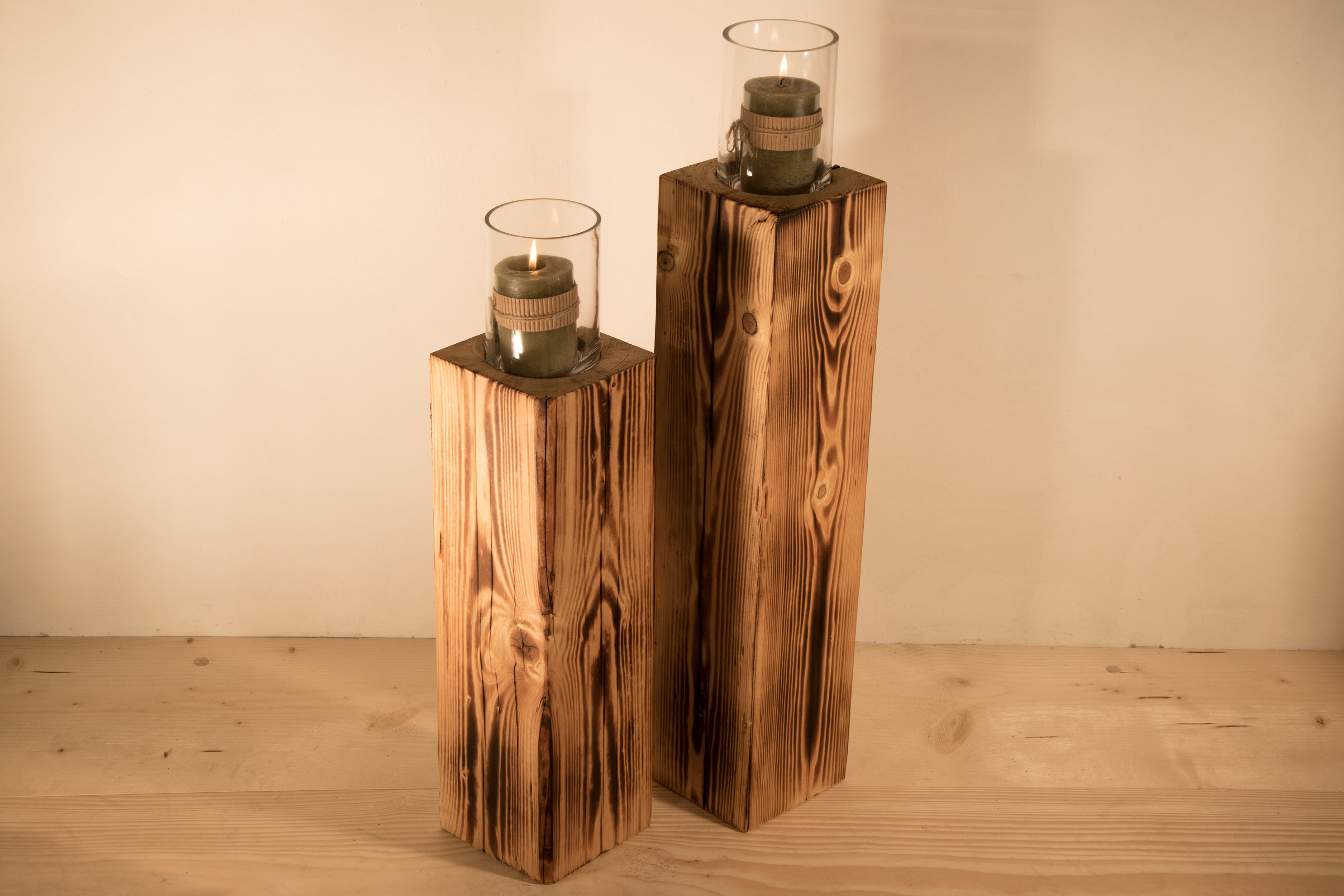 Holzsäulen - Holzwurmdratzer