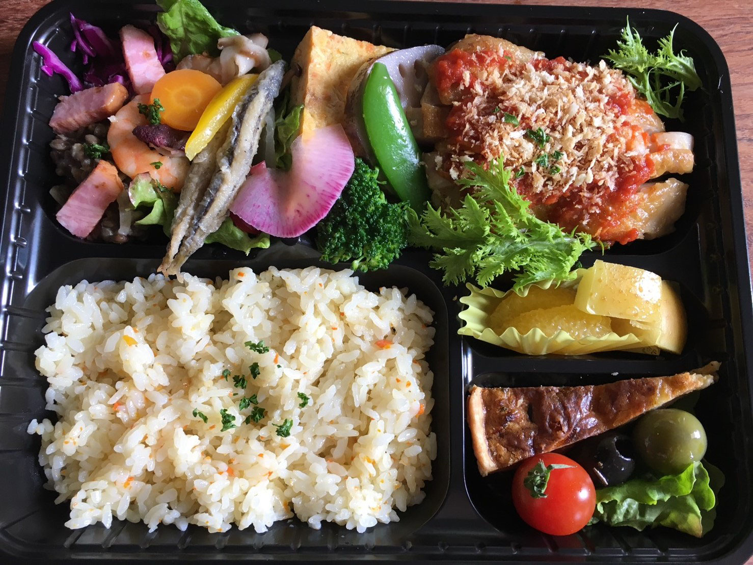 デコのお弁当 デリシューデコ 福岡市南区長丘 フランス料理と欧風惣菜料理のお店 デコのお弁当 デリシューデコ 福岡市南区長丘 フランス料理と欧風惣菜料理のお店