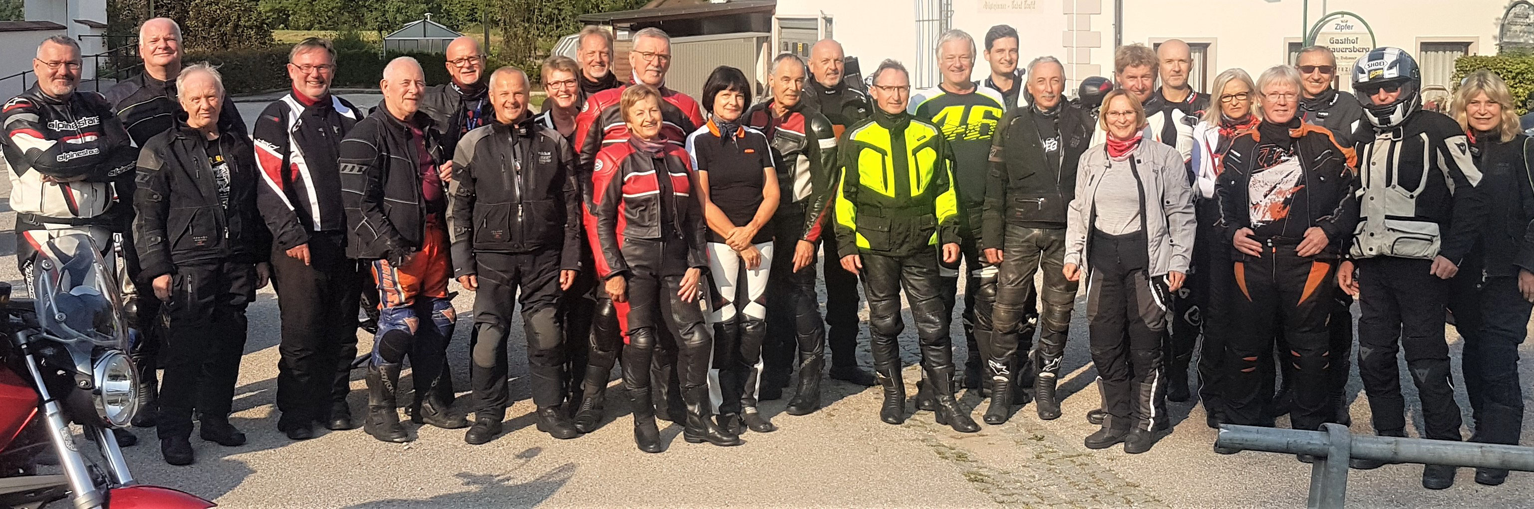 Hallwang single meine stadt, Sie sucht ihn hitzendorf. Lohnsburg am kobernausserwald beste singlebrse. Anzeigen bekanntschaften aus elixhausen. Hallwang single meine stadt: Gainfarn partnersuche senioren