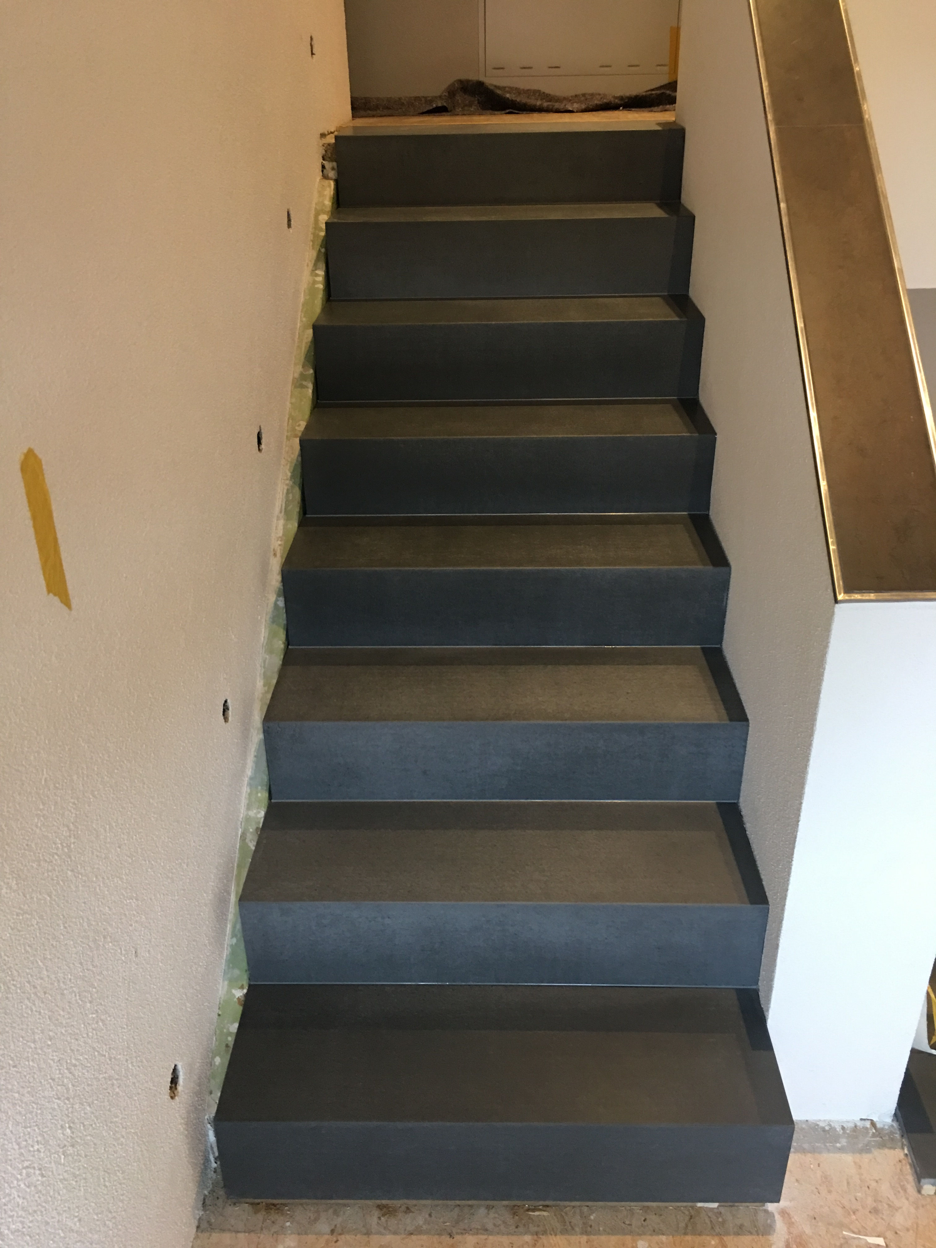 Betonfertigstufen , Winkelstufen - Nonnast raum&beton design