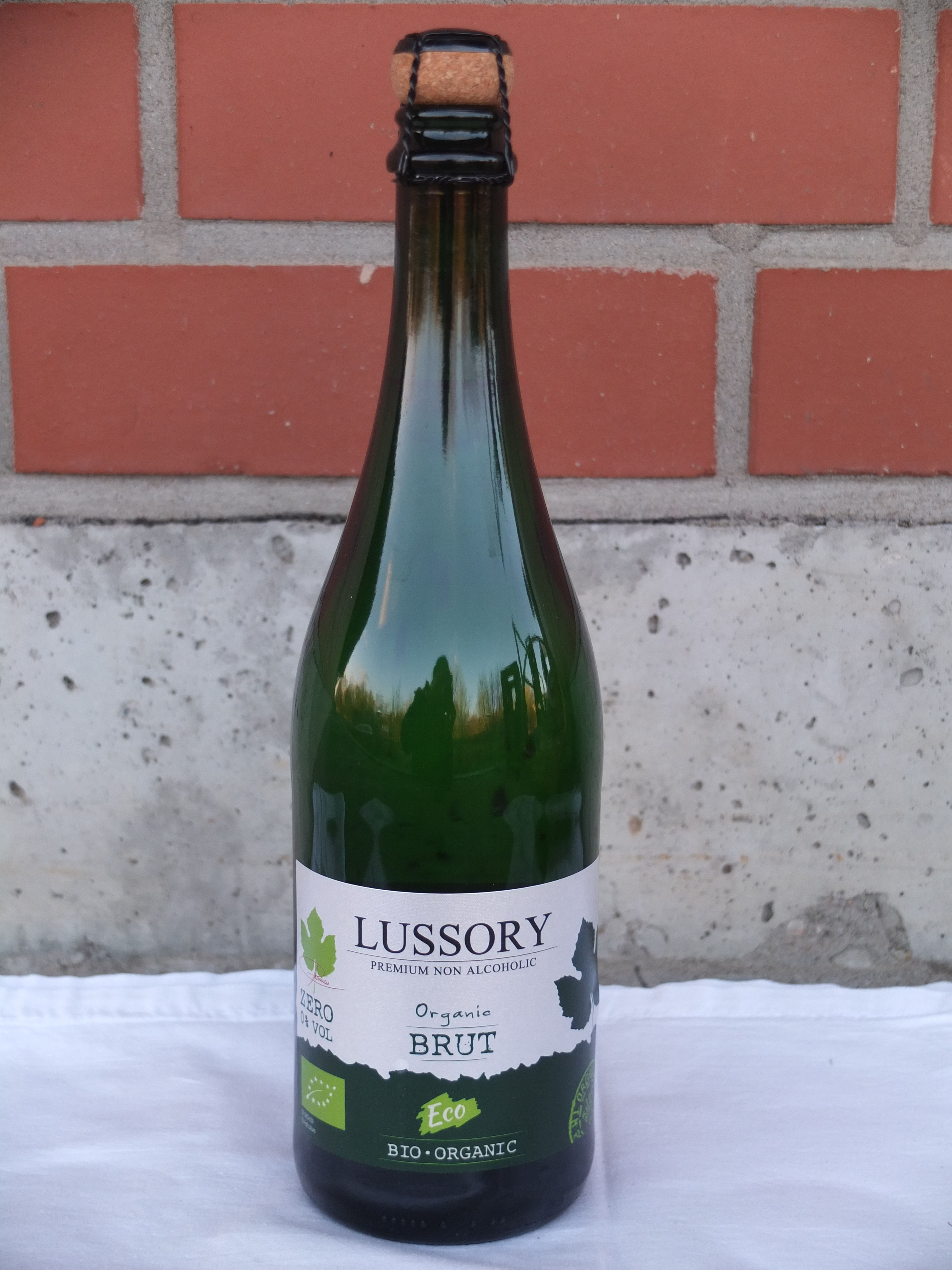 Lussory Brut - Weinpalette Wiesloch