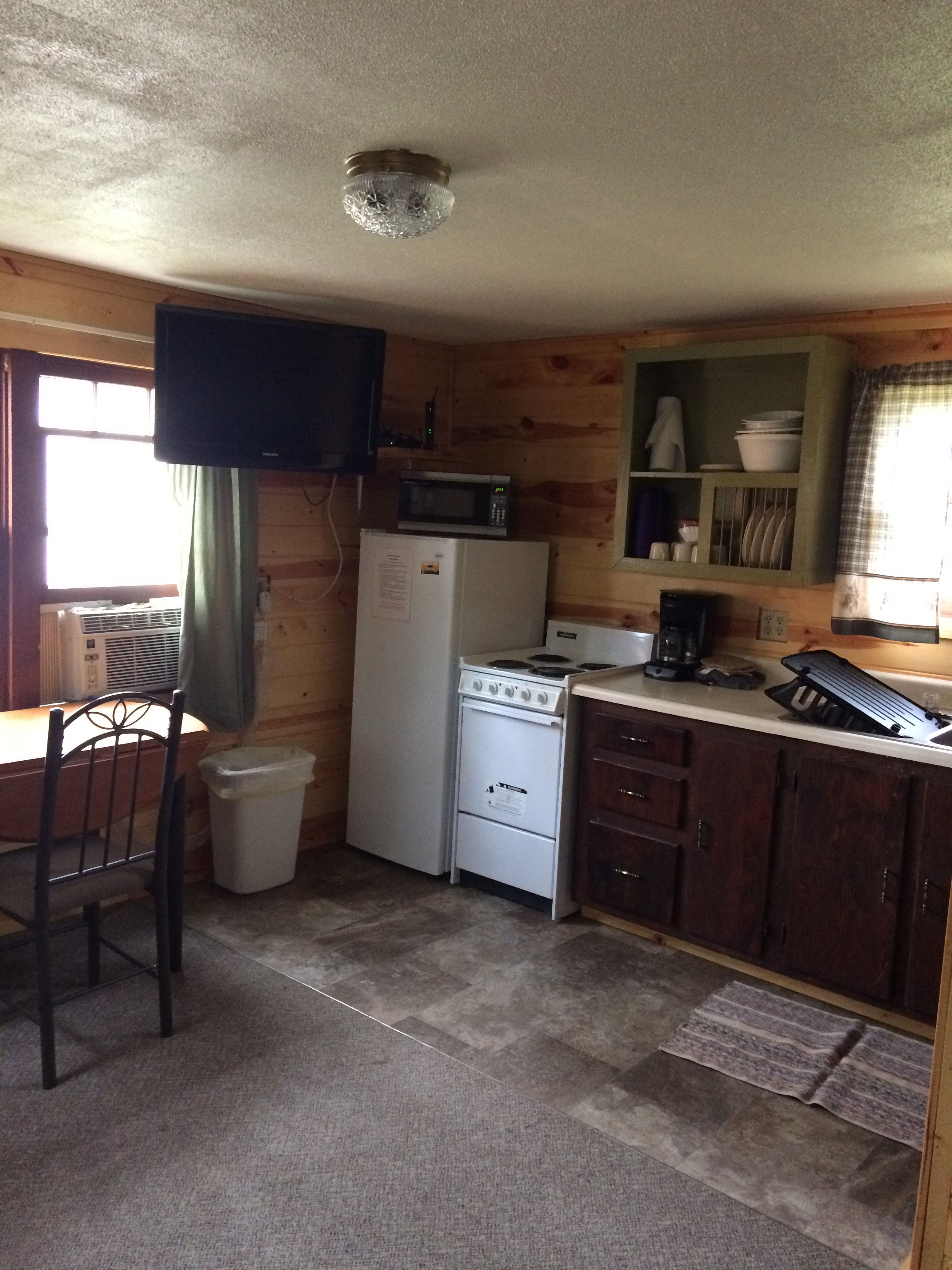 Cabin 11 Whispering Pines Resort on Big Pine Lake Perham, Minnesota