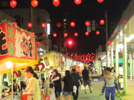 夜店まつり(夜店通り商店街) - 青森商店街連盟