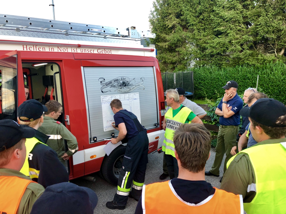 Funkübung mit Suchaktion im Ortsteil Hof - Feuerwehr ...