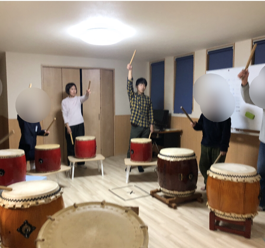 山慶製作　和太鼓　高級日本製　送料無料‼︎ 17-aka-dai.png