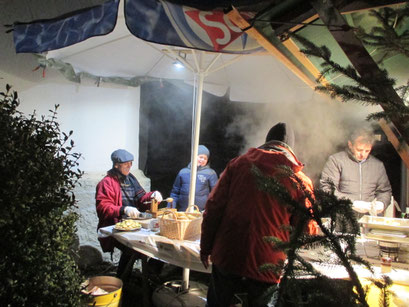 Dezember 2016, Christkindlmarkt, erstmals mit Kartoffel-Spiralen-Chips