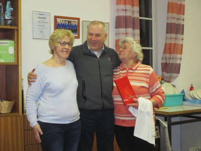 11. März 2016, Tupperparty im Sängerheim, mit Maria Reifinger