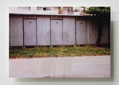 “Background #36” 2021, oil on photograph, 8.9×12.7cm