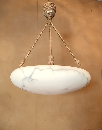 Art Deco Pendelleuchte mit Alabasterschirm