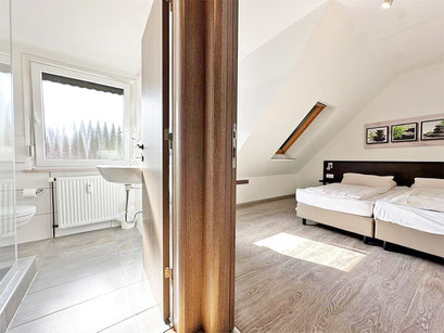 Dreibettzimmer