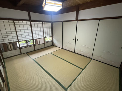 小さな和室の今までの襖は・・・