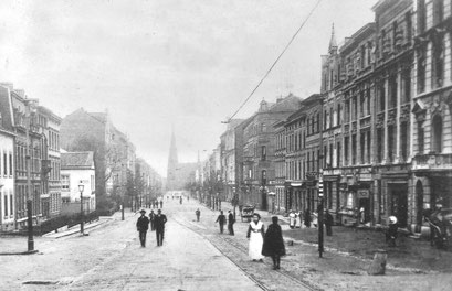 Foto vom Rothe Erde Bahnhof (Rechts Weißenbuger Str.) 1900