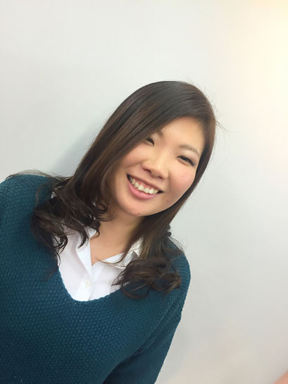 横浜・日吉・菊名・美容室☆女性の笑顔を作る専門家☆美容家 奥条勇紀 毛先のハイライトで春先取りカラーだ