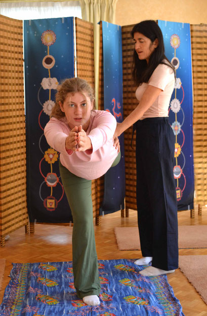 Sonia DJAOUI, Centre de Yoga Traditionnel (Satyananda), Hatha-Yoga, Yoga-Nidrâ, Méditation, a Tours - 37 