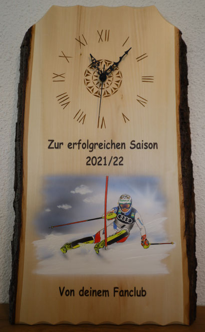 Auftragsmalerei / Airbrush / Geschenke / Holzuhren bemalen / Milchkanne bemalen / www.petras-handwerk.ch