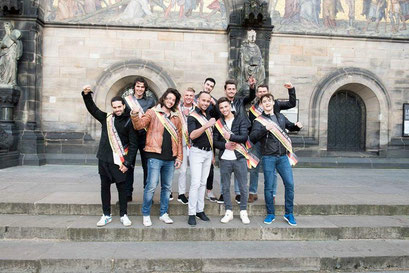 Tour durch Bremen mit den Teilnehmern der Mr. Germany Wahl.